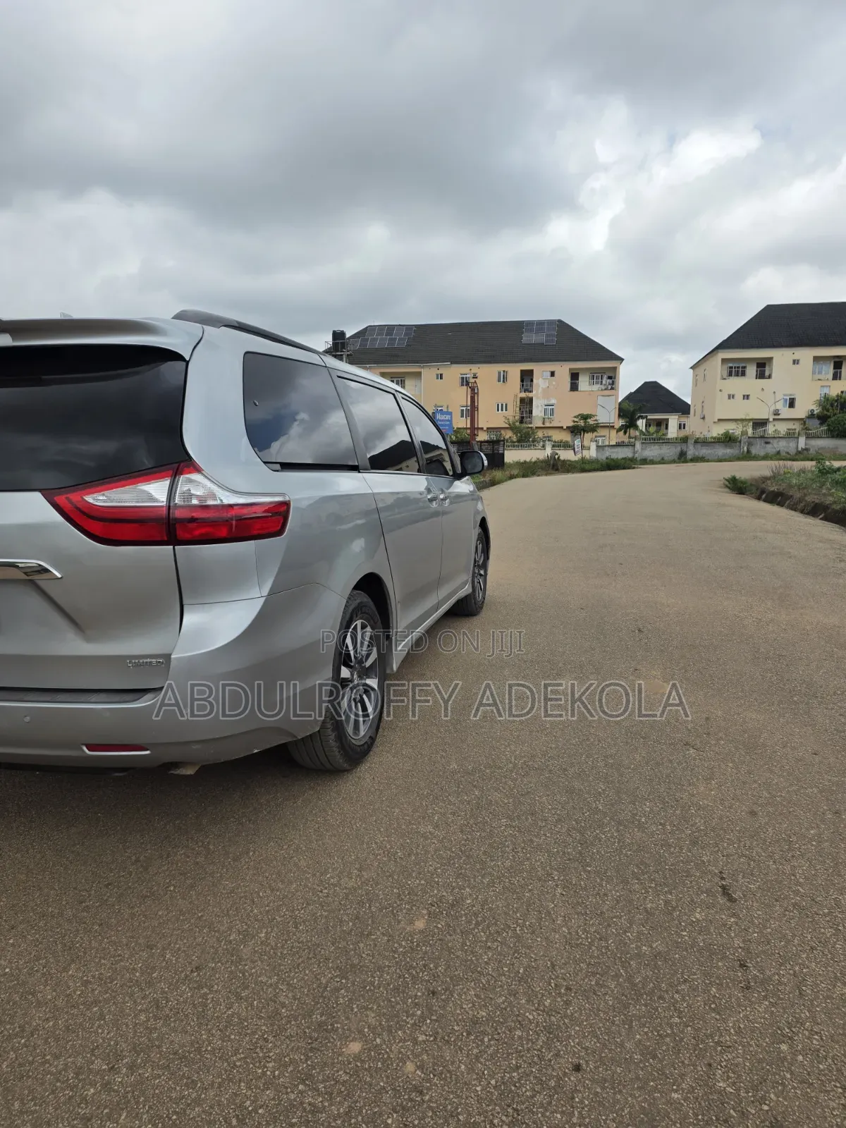 Toyota Sienna Limited AWD 2019 Silver