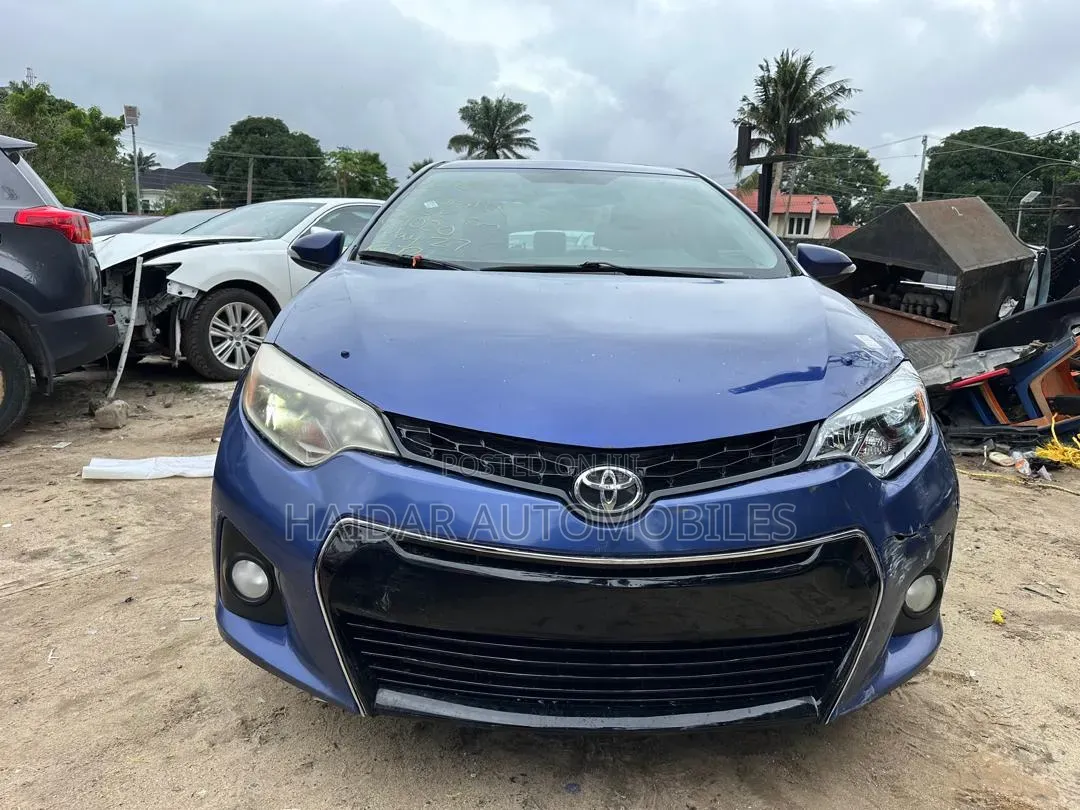 Toyota Corolla S 4dr Sedan (1.8L 4cyl CVT) 2015 Blue