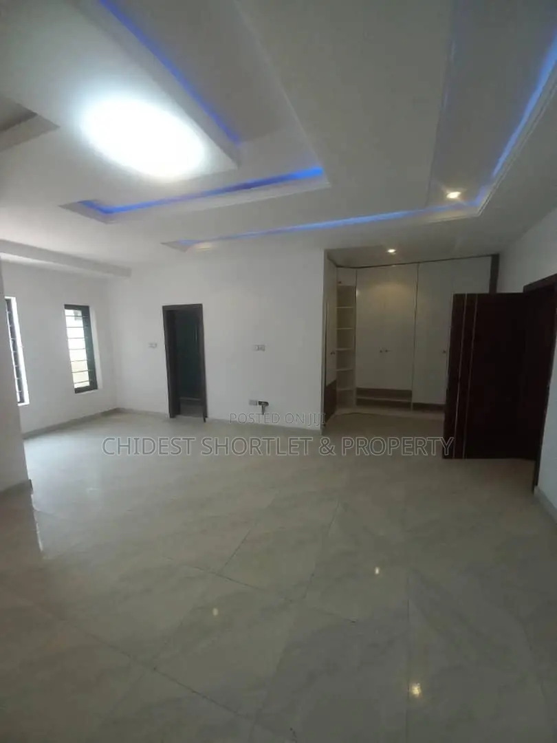 4bdrm Duplex in Orchid, Lekki Expressway for sale