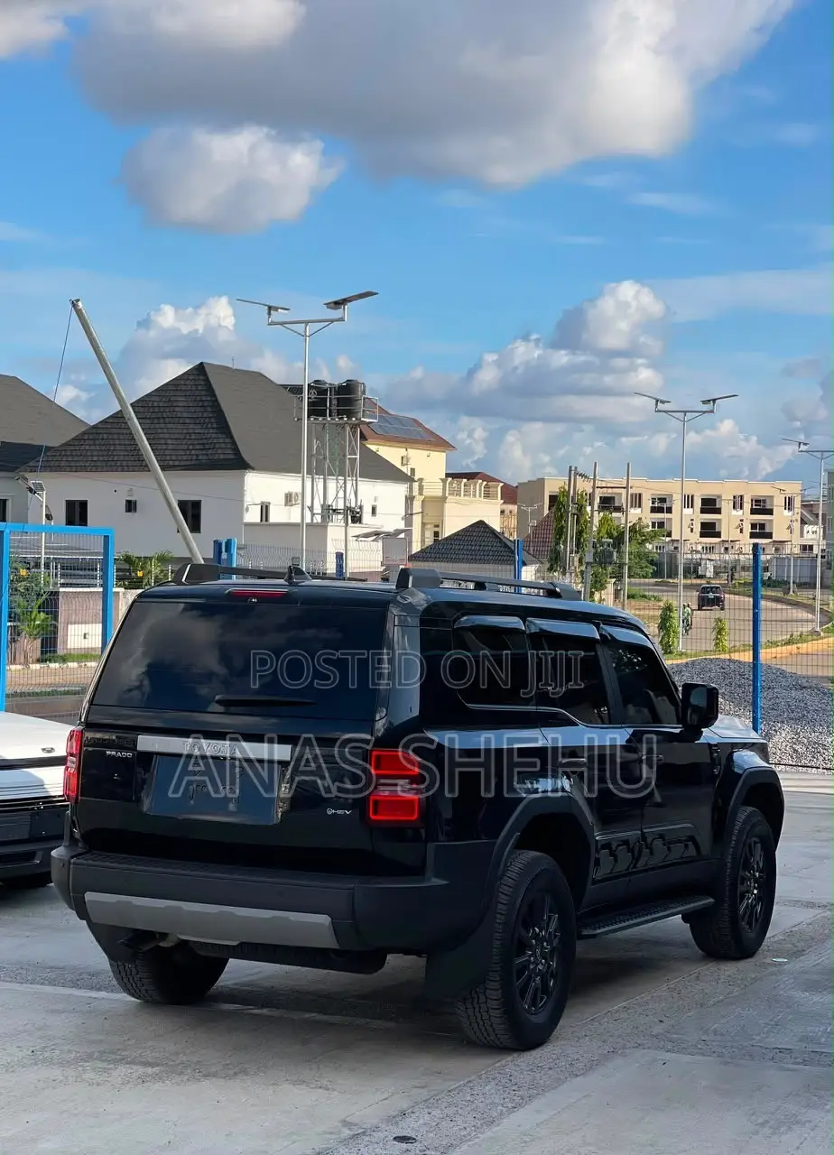 New Toyota Land Cruiser Prado 2026 Black