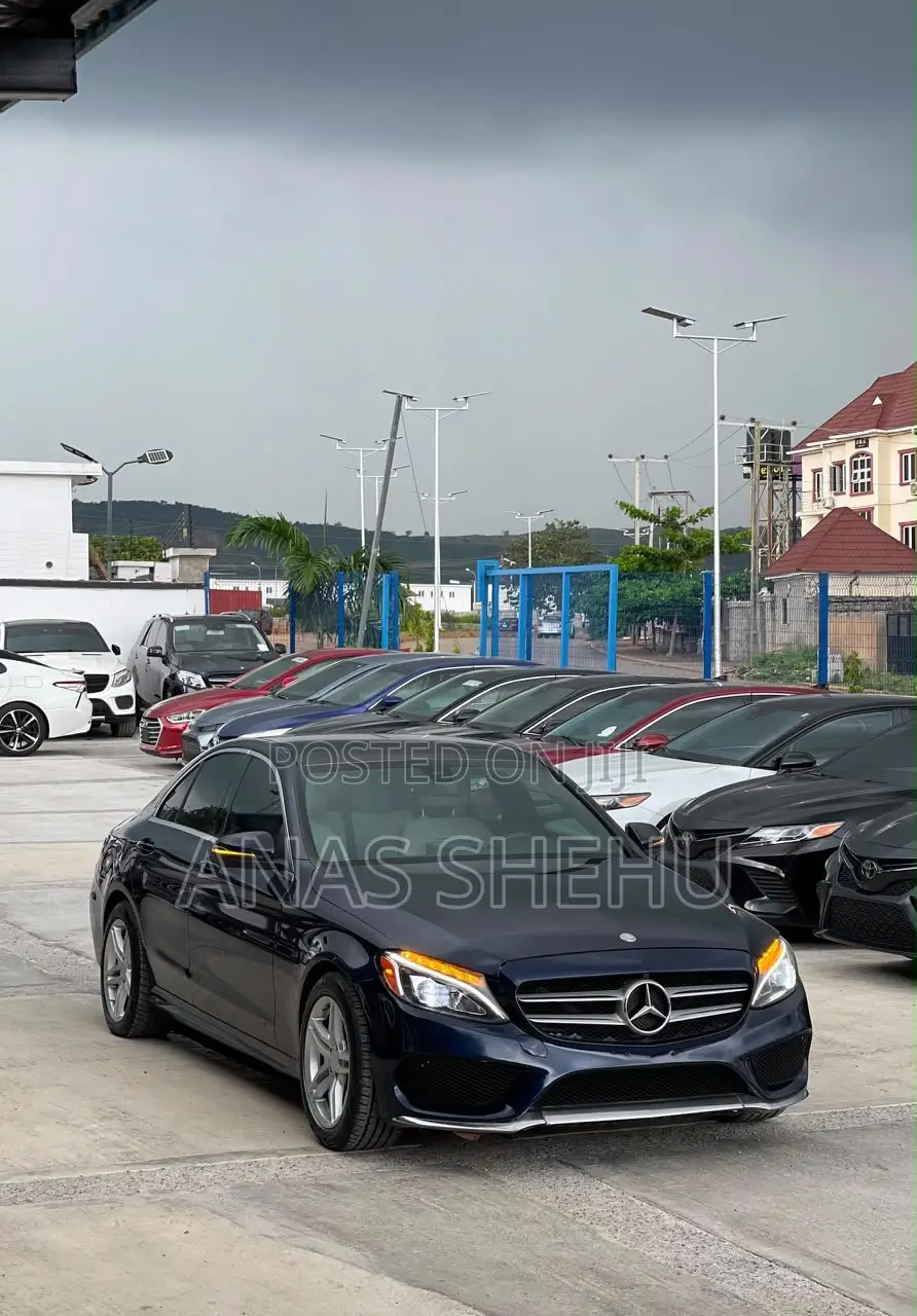 Mercedes-Benz C300 Sport 4Matic Sedan AWD (2.0L 4cyll 7A) 2016 Blue