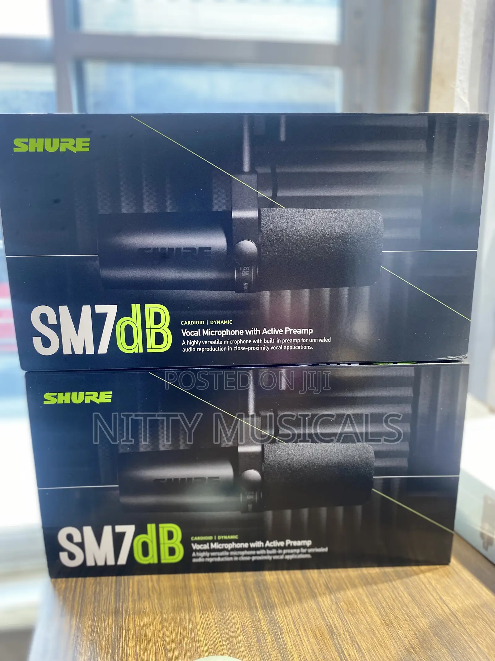 SM7DB Shure Cardioid Dynamic Vocal Microphone