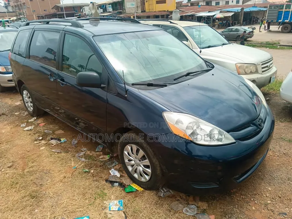 Toyota Sienna 2007 Blue