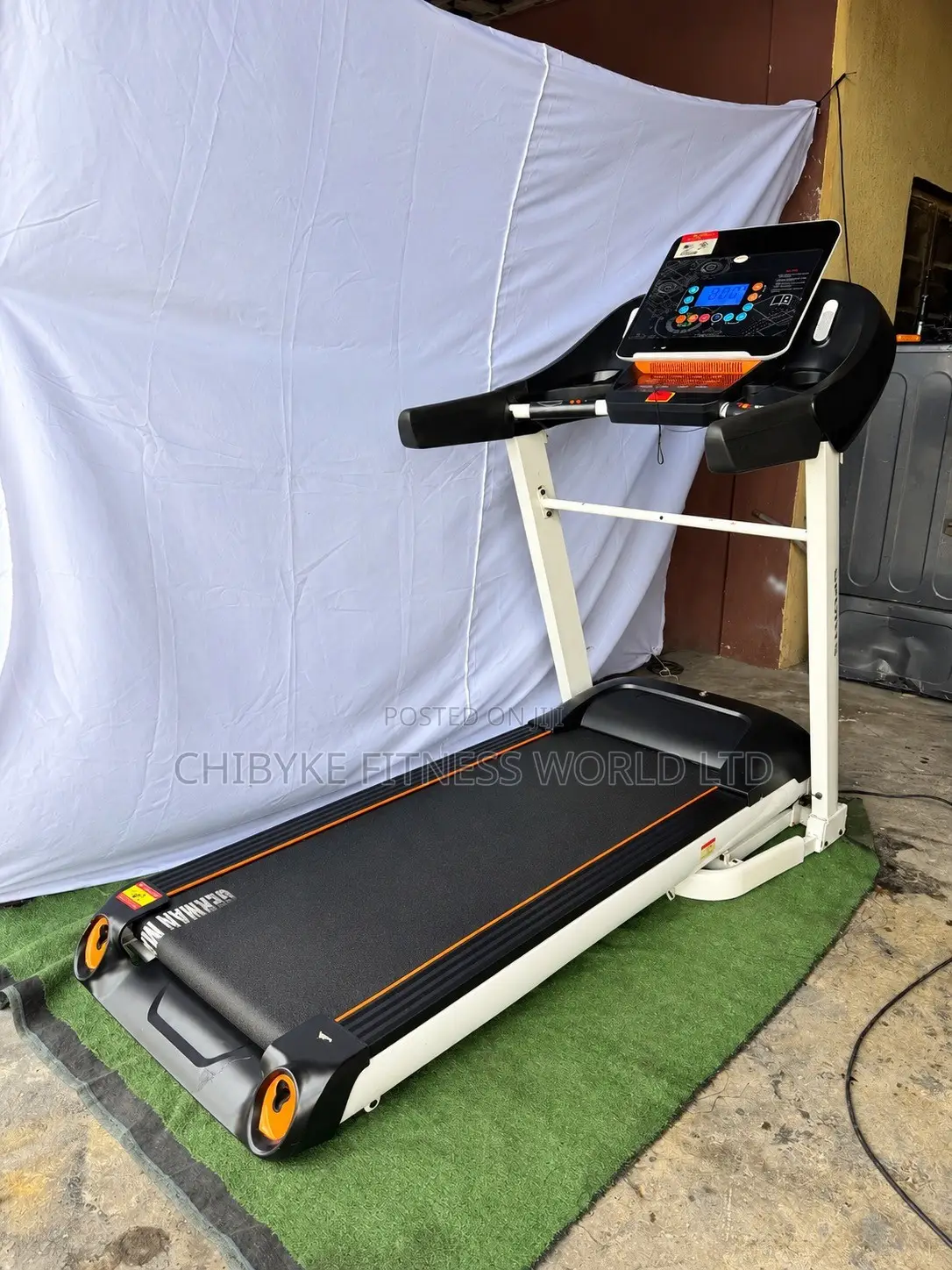 4hp German Machine Treadmill (170kg Userweight )