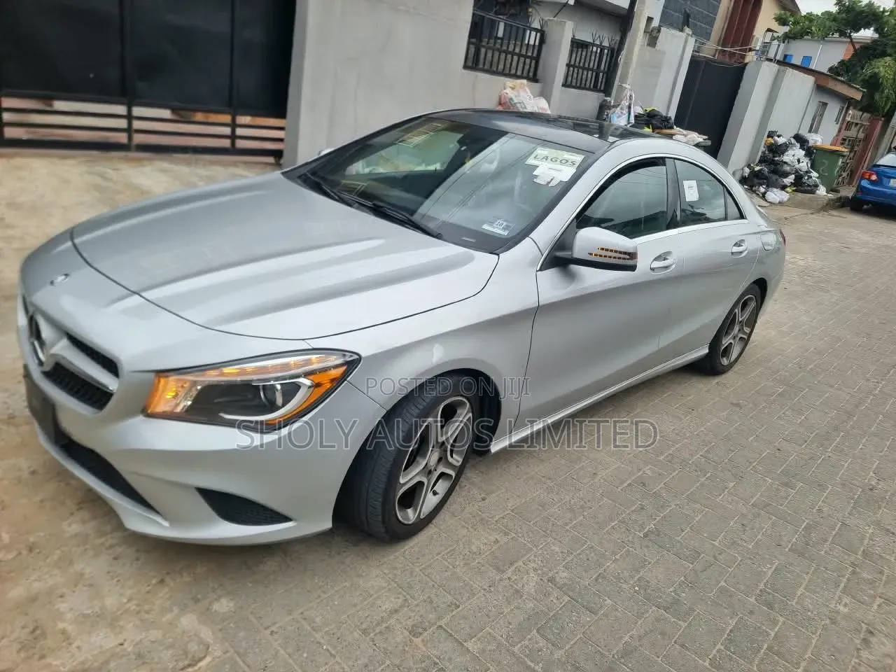 Mercedes-Benz GLA-Class GLA250 Sport Utility 4-Door (1.6L, 4cyl Turbo)