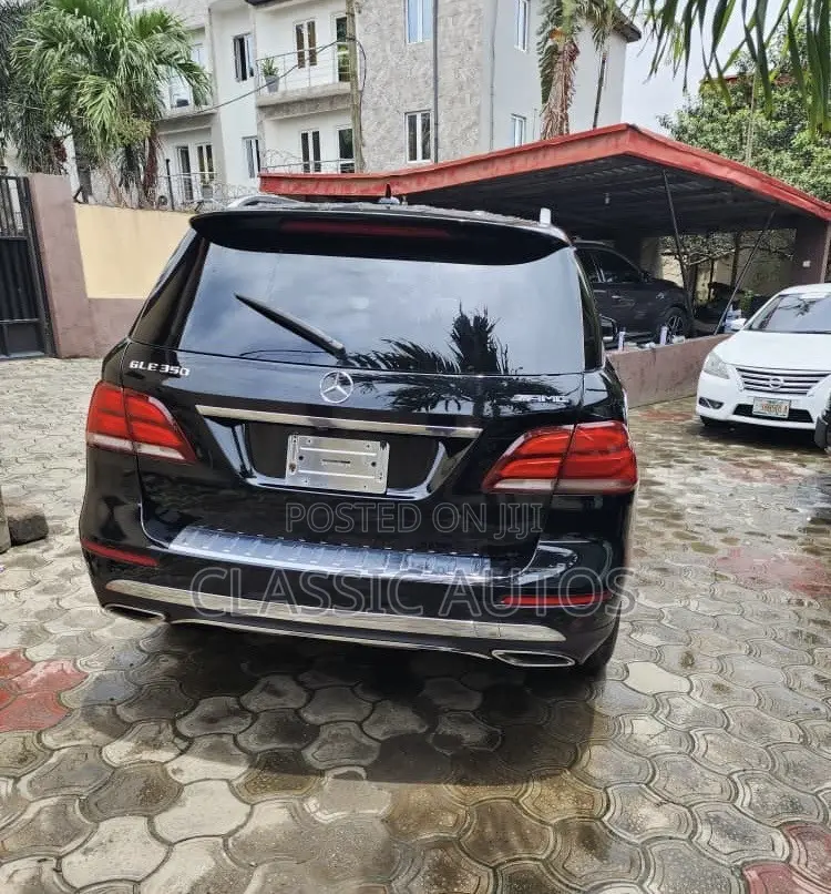 Mercedes-Benz M Class 2012 Black