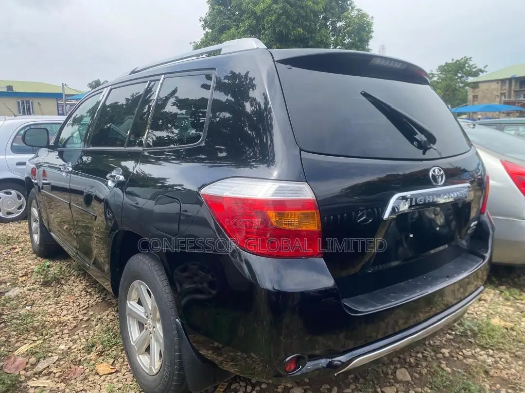 Toyota Highlander 2010 Gray