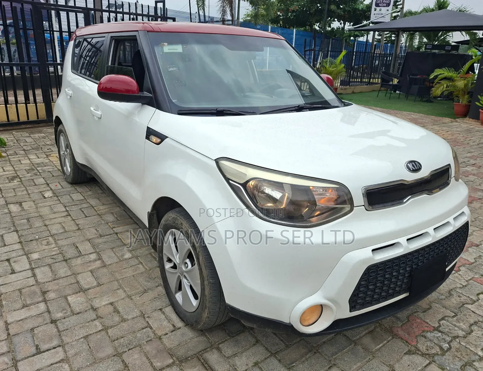 Kia Soul + 4dr Wagon (2.0L 4cyl 6A) 2015 White