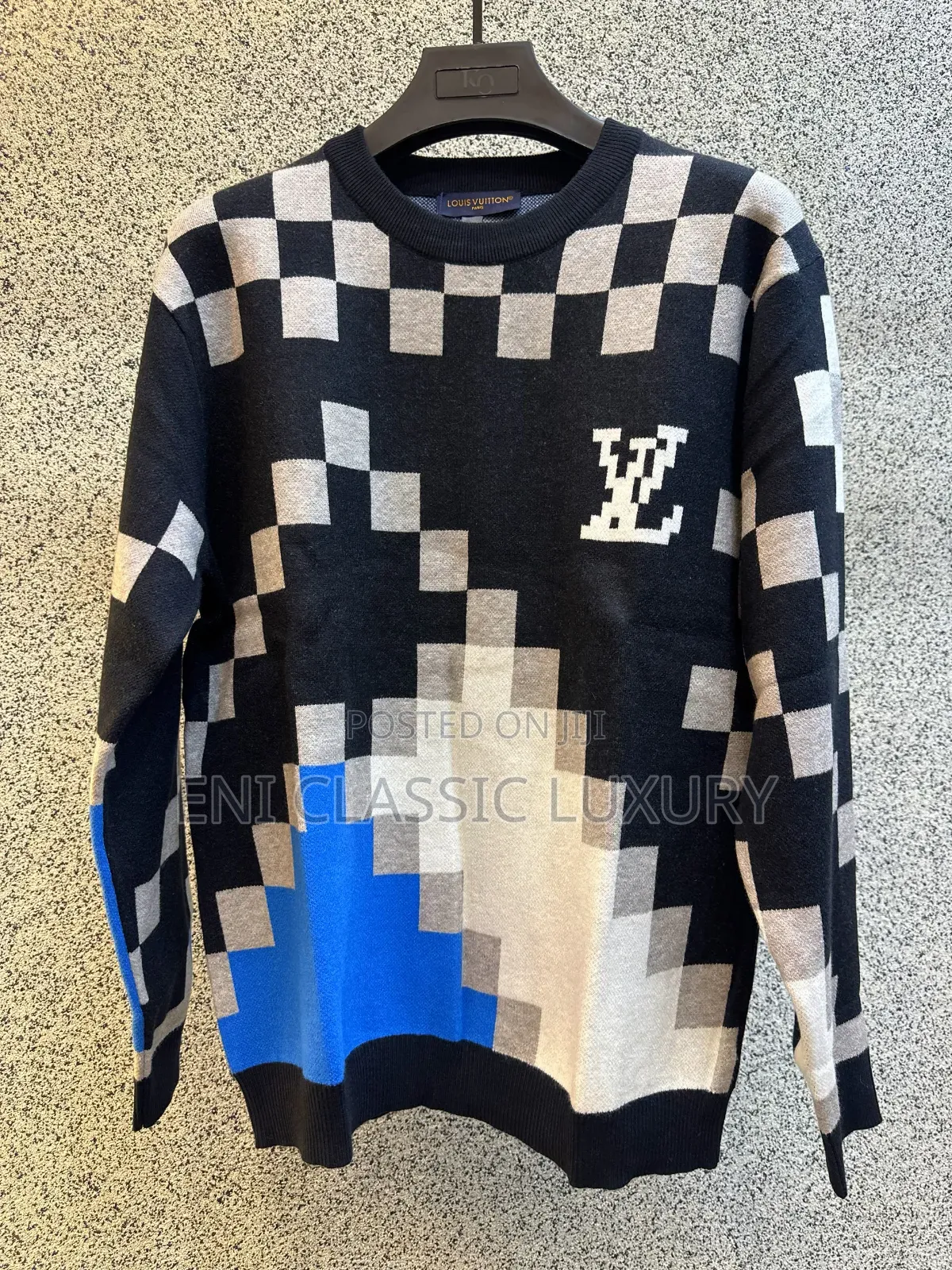Top Notch Luxury Men's Designer Sweatop Louis Vuitton Best Quality