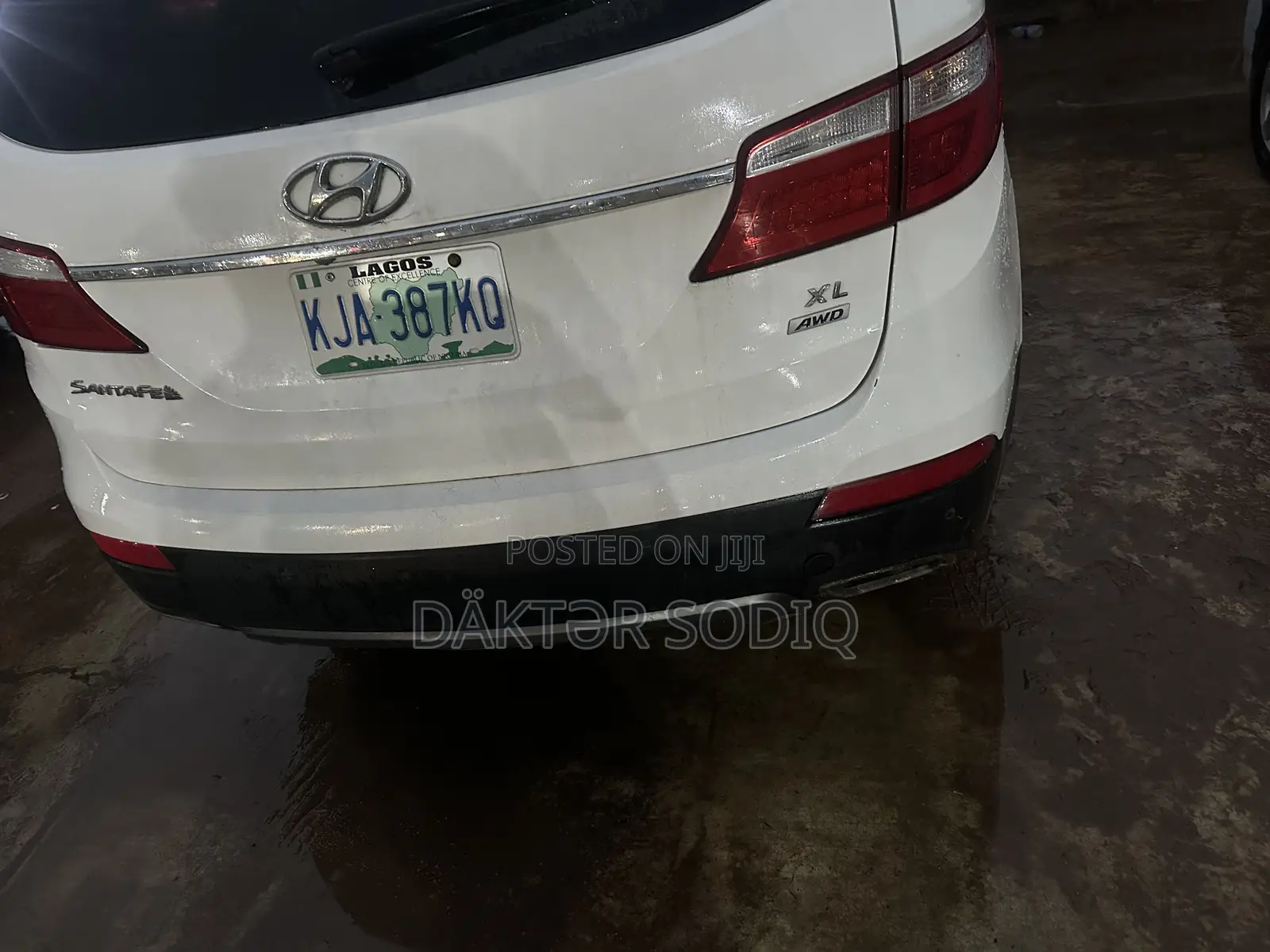 Hyundai Santa Fe 2014 White