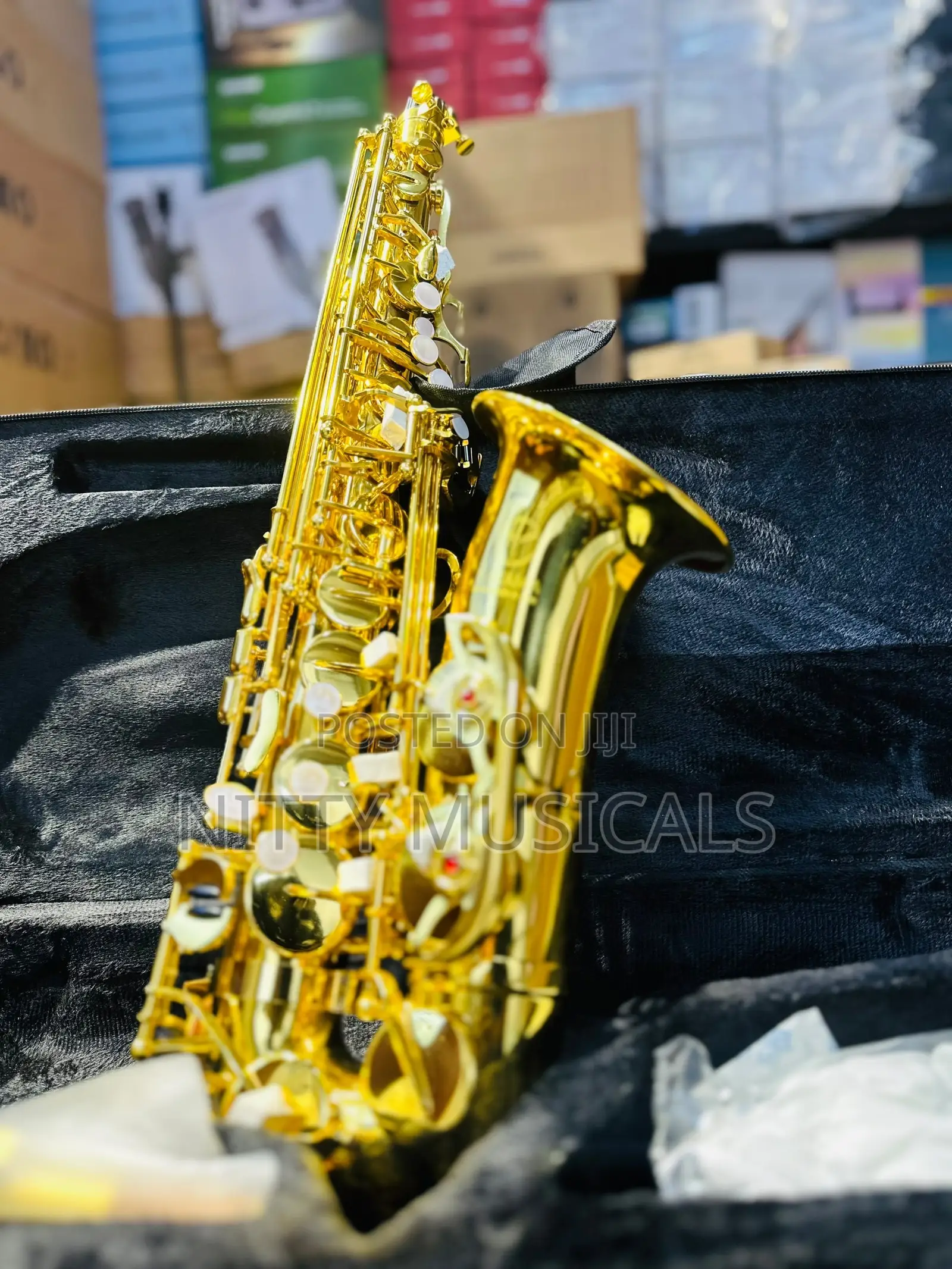 Yamaha Gold Alto Saxophone