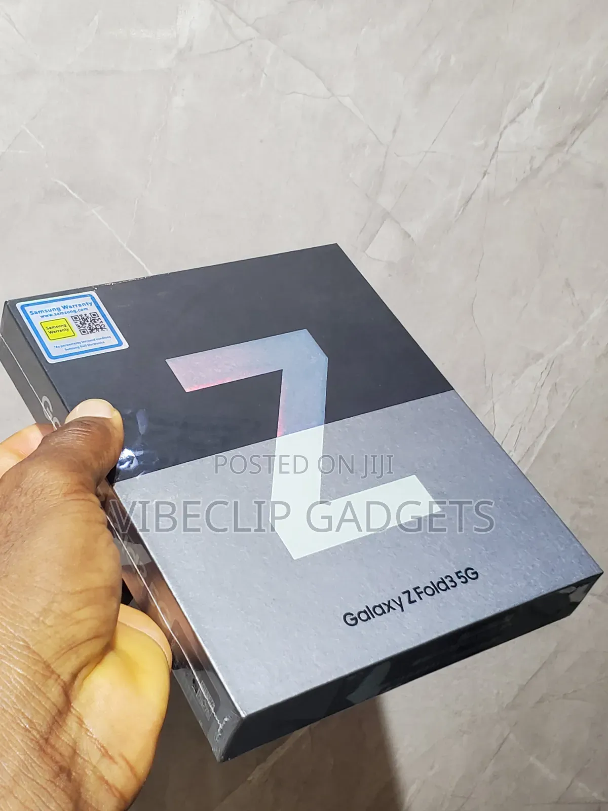New Samsung Galaxy Z Fold3 5G 256 GB Silver