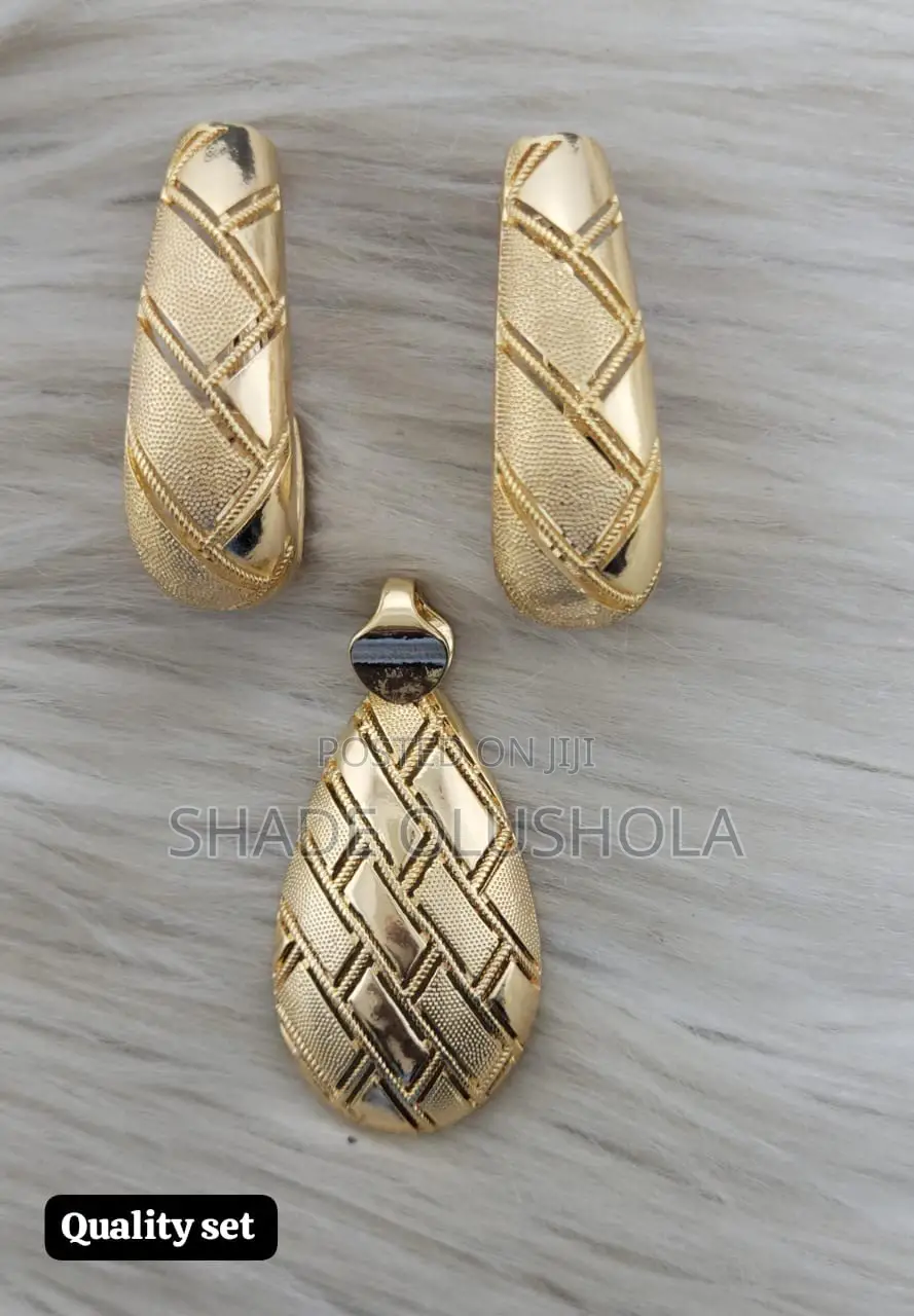 Quality Earrings and Pendants