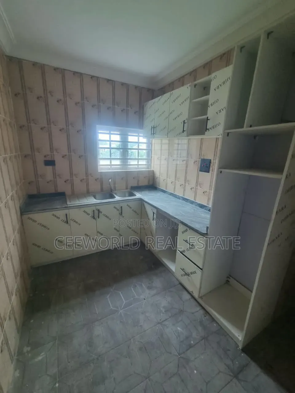 1bdrm Apartment in Asunle Tipper Garage, Akala Express for rent
