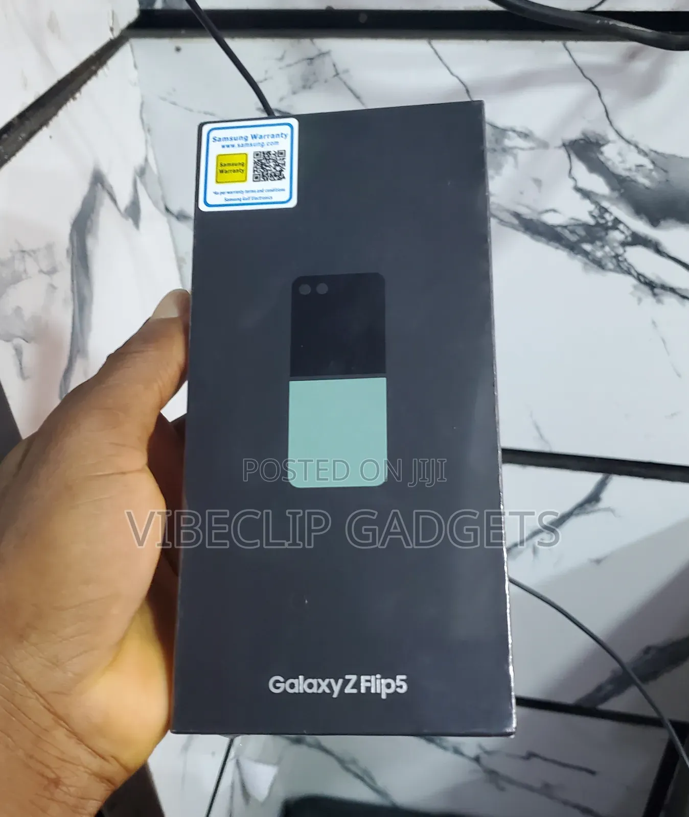 New Samsung Galaxy Z Flip5 256 GB Green