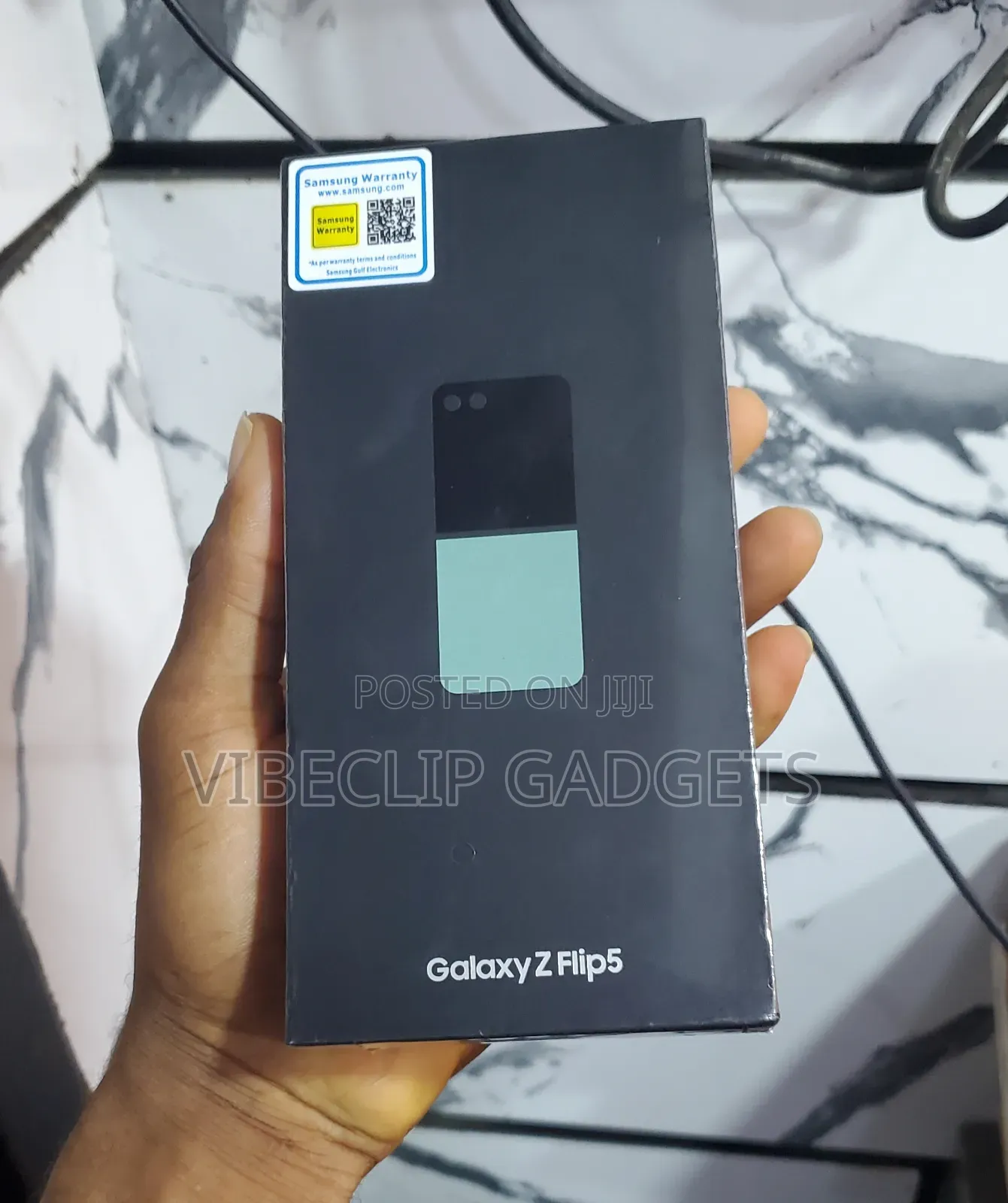 New Samsung Galaxy Z Flip5 256 GB Green