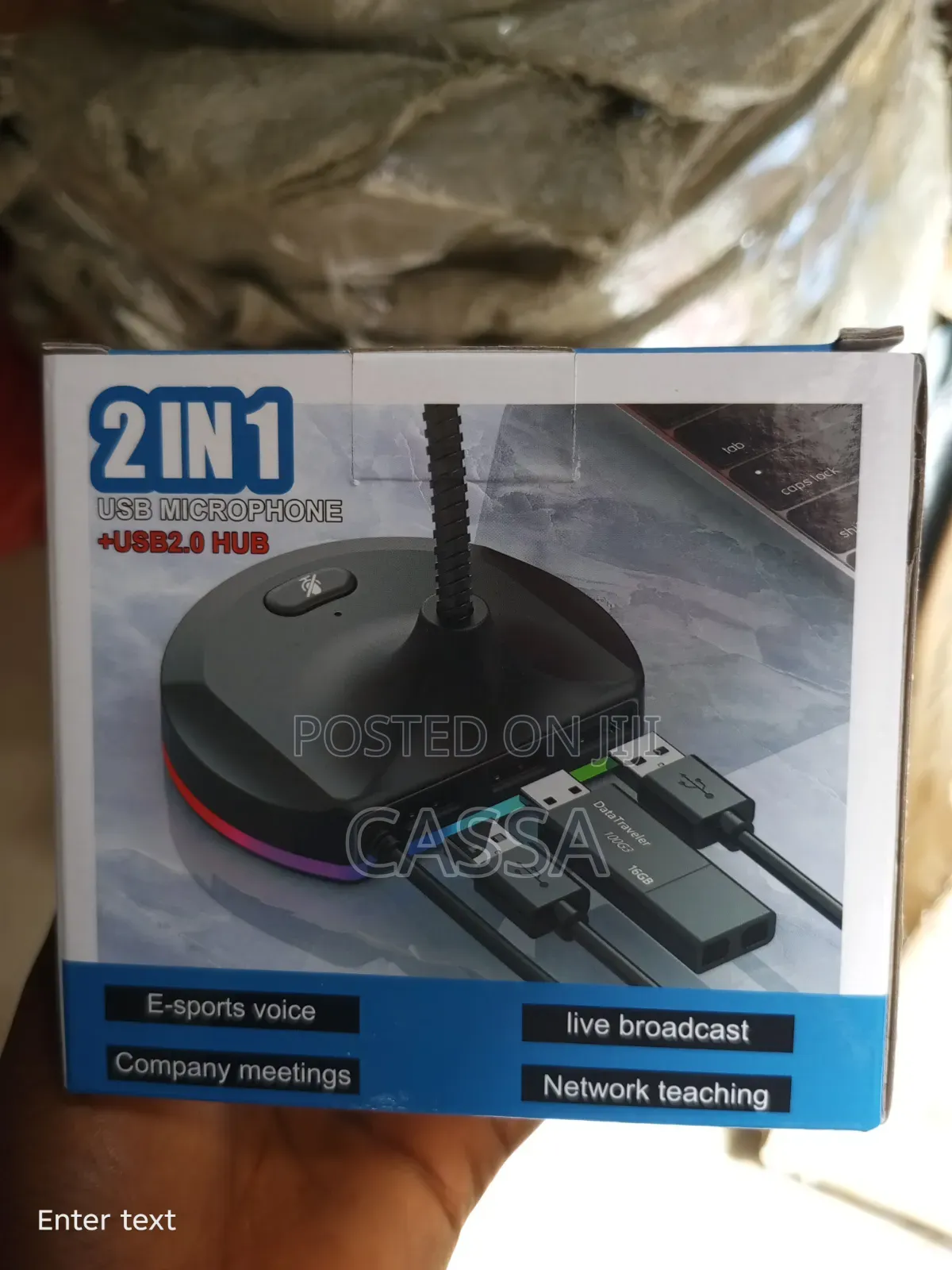 2-in-1 RGB Desktop Microphone With USB Hub