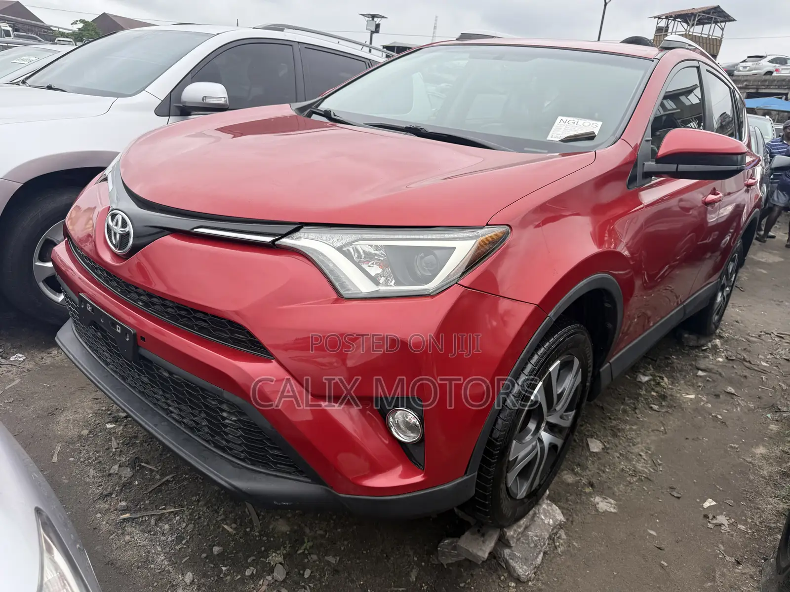 Toyota RAV4 2016 Red