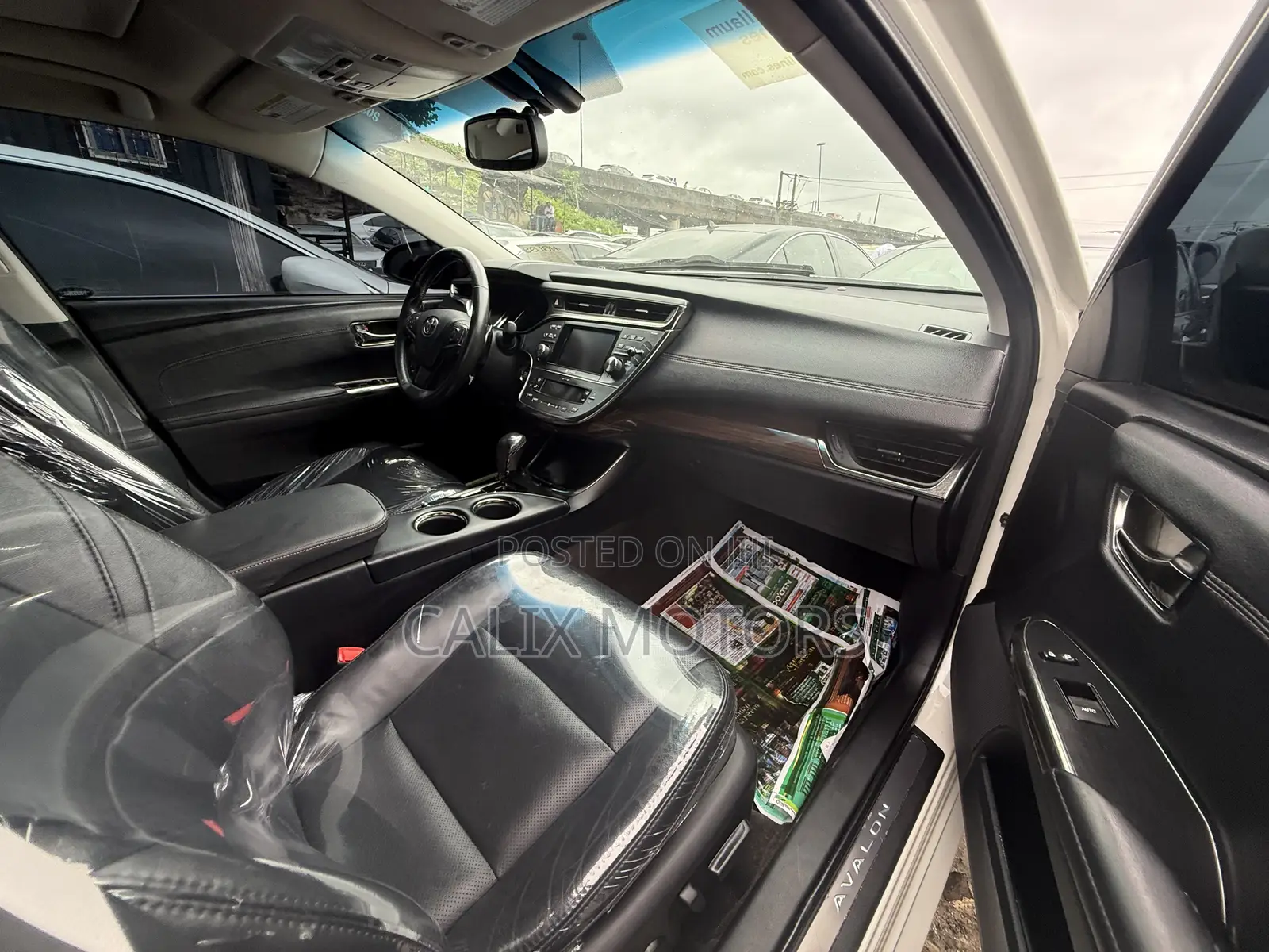 Toyota Avalon 2013 White