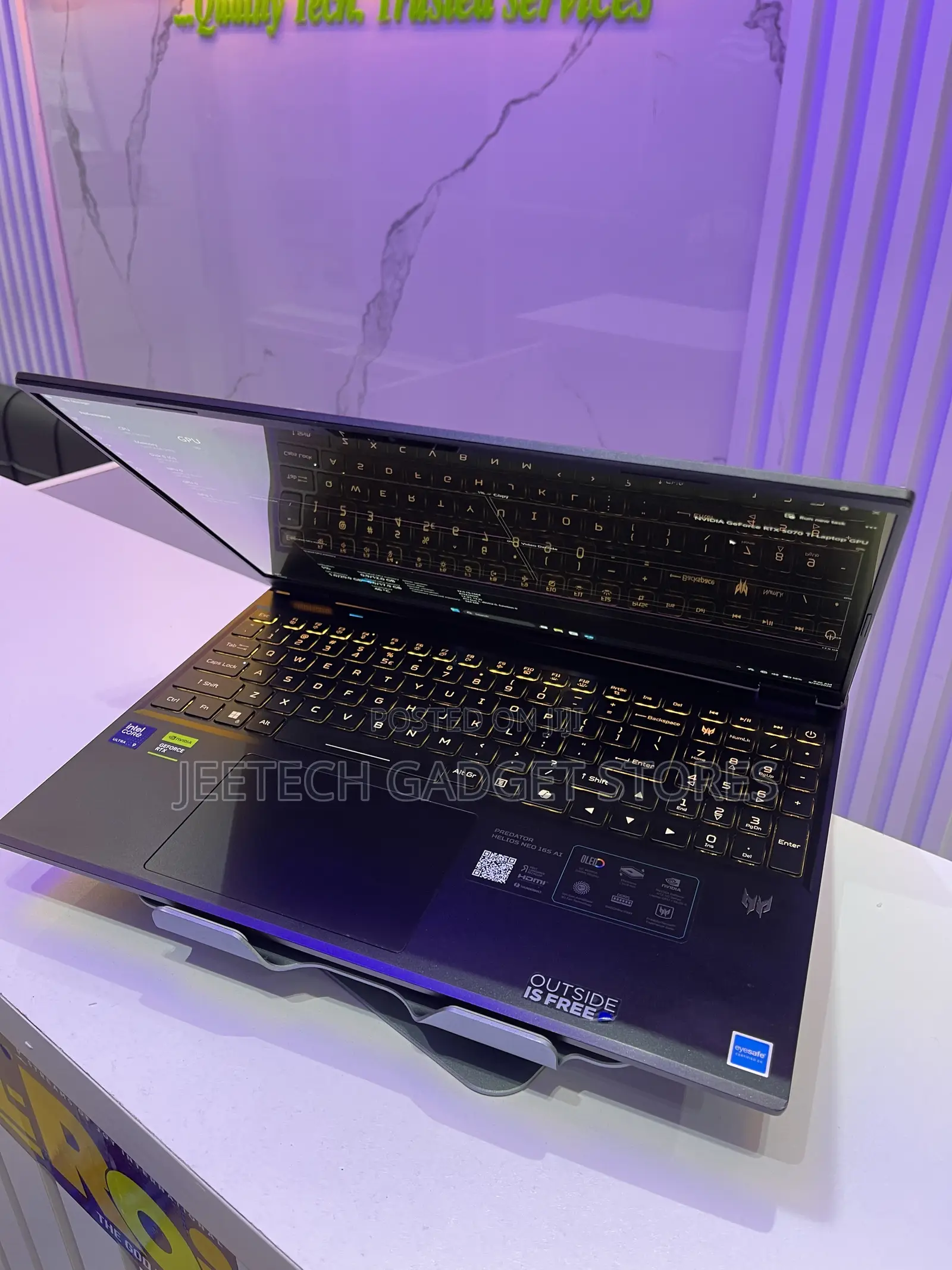 Laptop Acer Predator Helios Neo 16 12GB Intel Core Ultra 9 SSD 1T