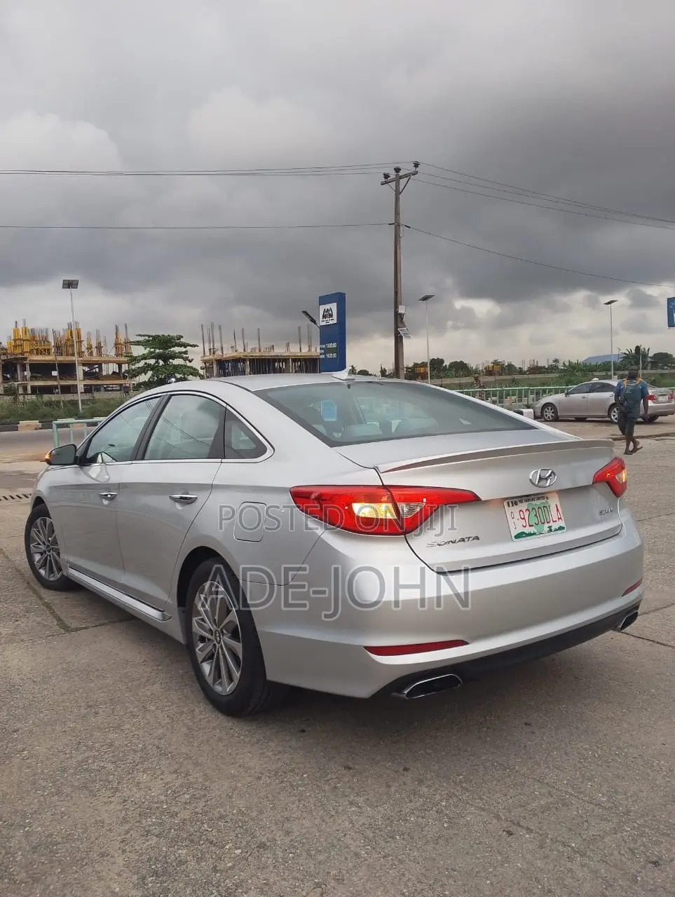 Hyundai Sonata Sport Sedan FWD (2.4L 4cyl 6A) 2017 Silver