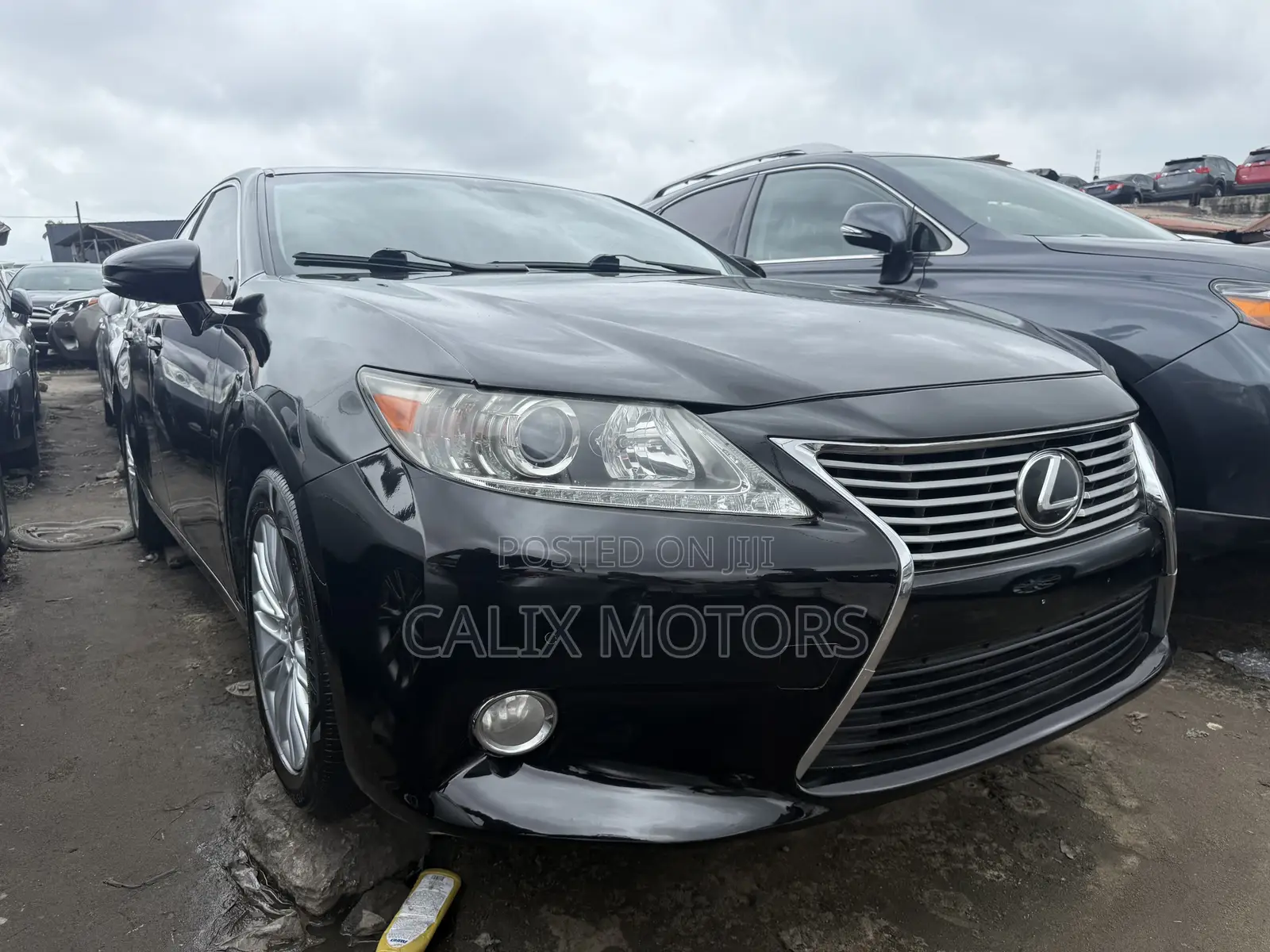 Lexus ES 2013 Black