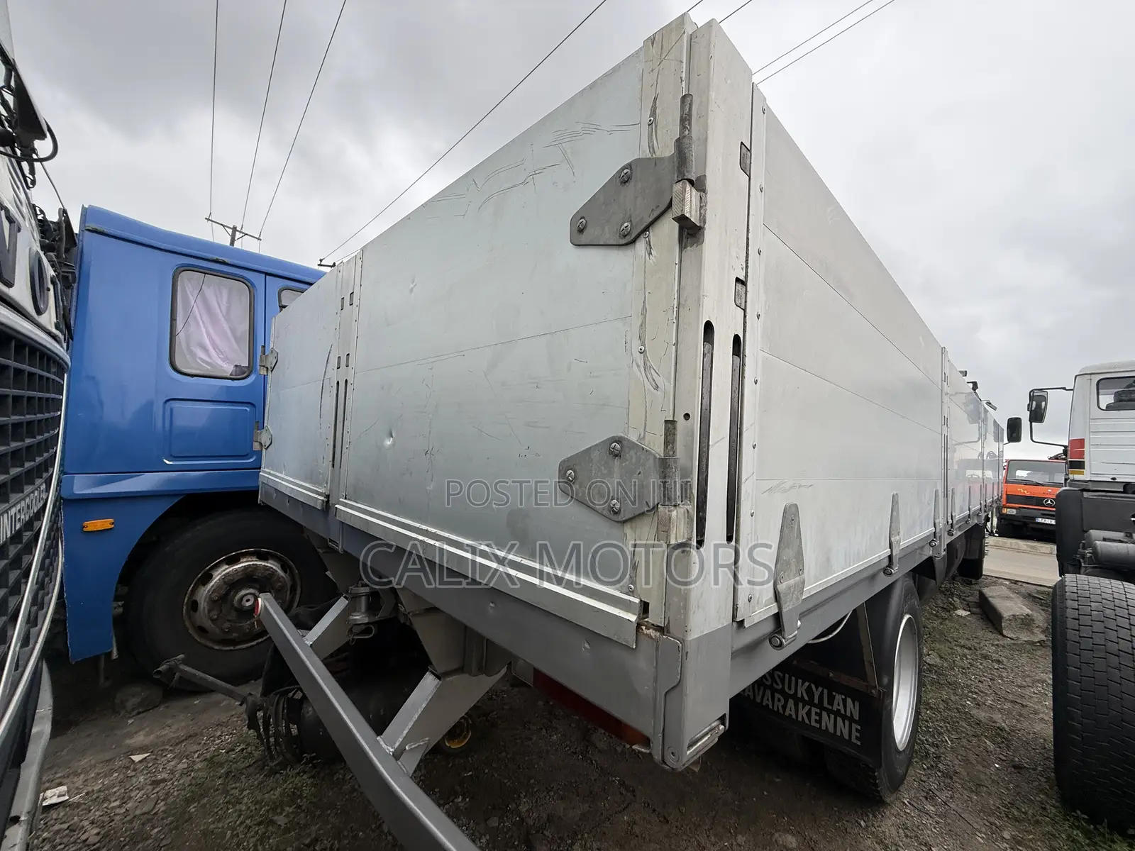 Foreign Used Mercedes Benz 1317 Truck.