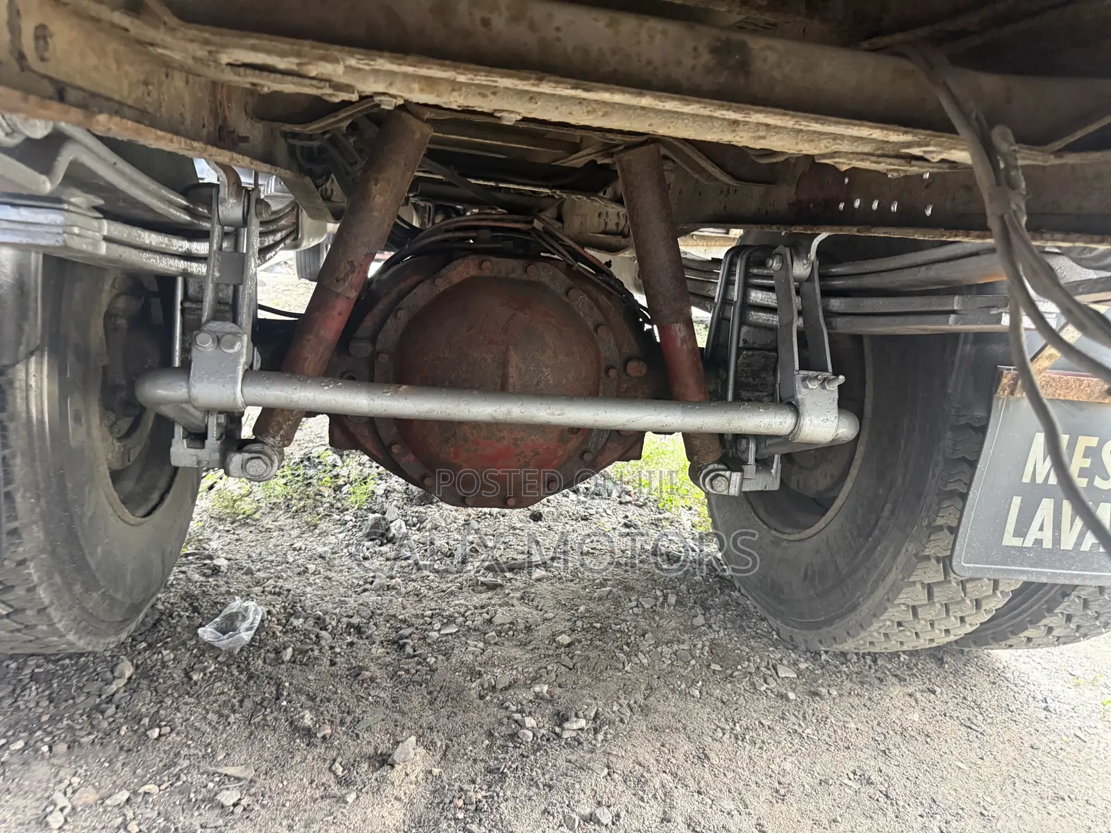 Foreign Used Mercedes Benz 1317 Truck.