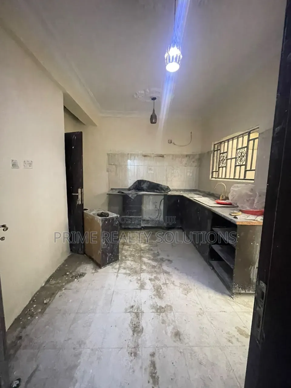 Mini Flat in Lekki Phase 1 for rent