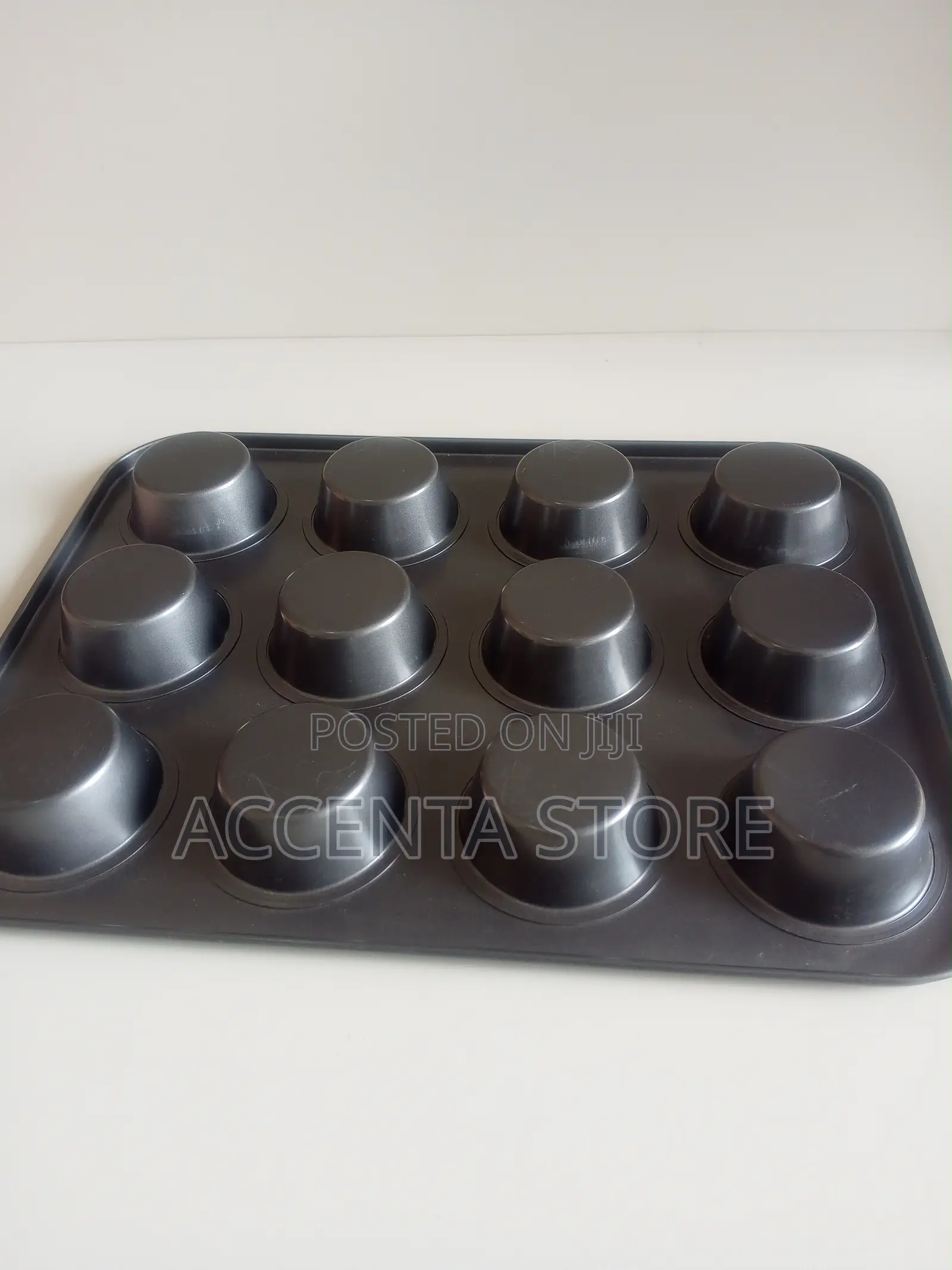 12pcs Nonstick Cupcake Tray
