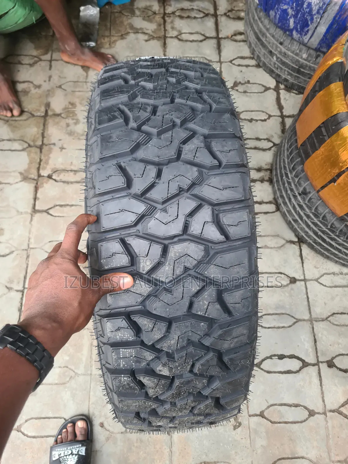 Original American Roadstar Tyre Lt265/75 R16 Off-Road