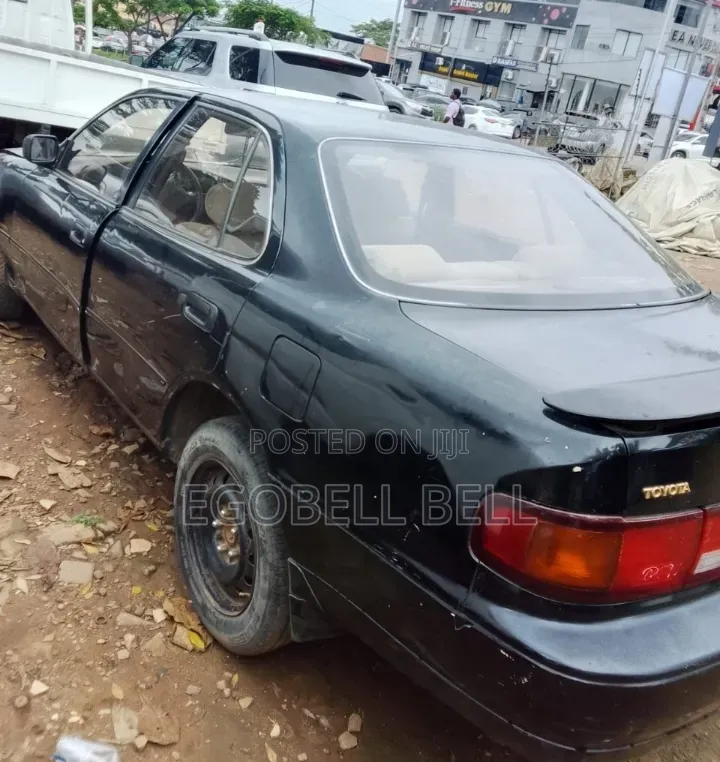 Toyota Camry Automatic 1999 Green