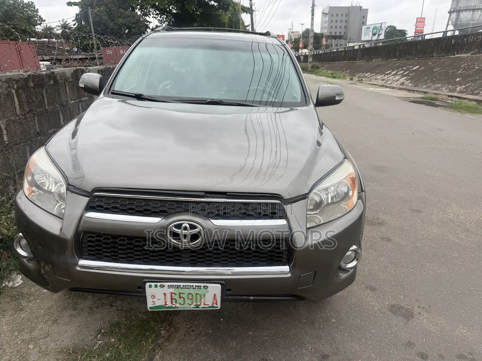 Toyota RAV4 2.5 Limited 2010 Gray