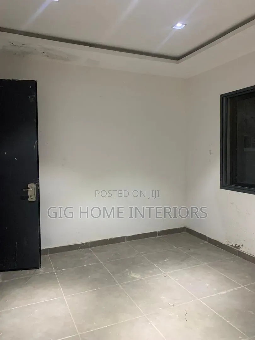 Mini Flat in Ologolo for rent