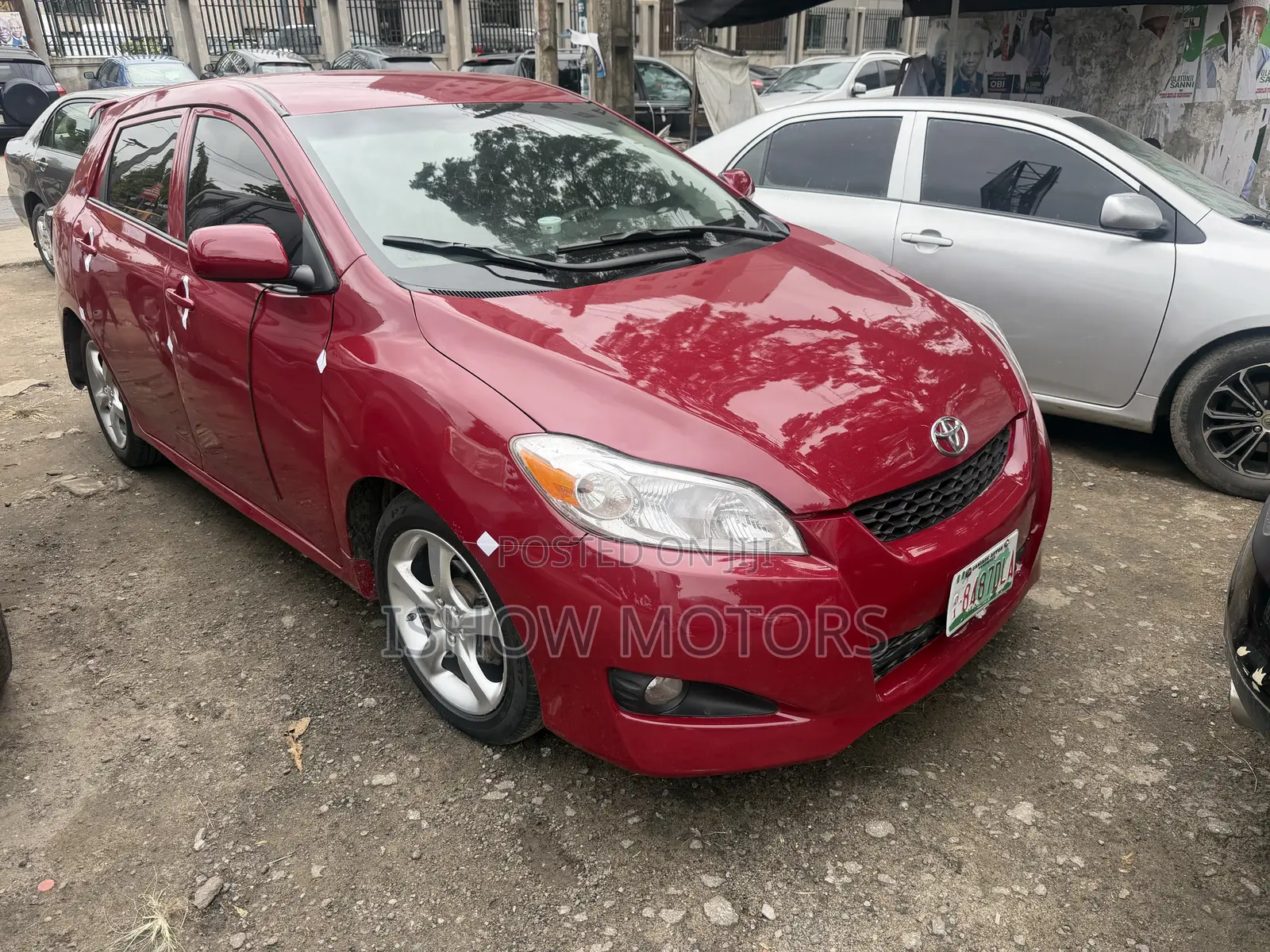 Toyota Matrix XRS Hatchback FWD (2.4L 4cyl 5A) 2010 Red