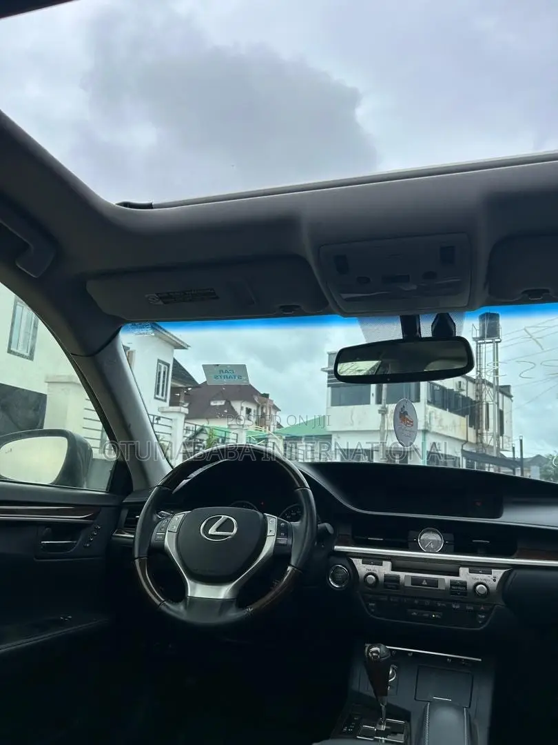 Lexus ES 350 FWD 2015 Gray