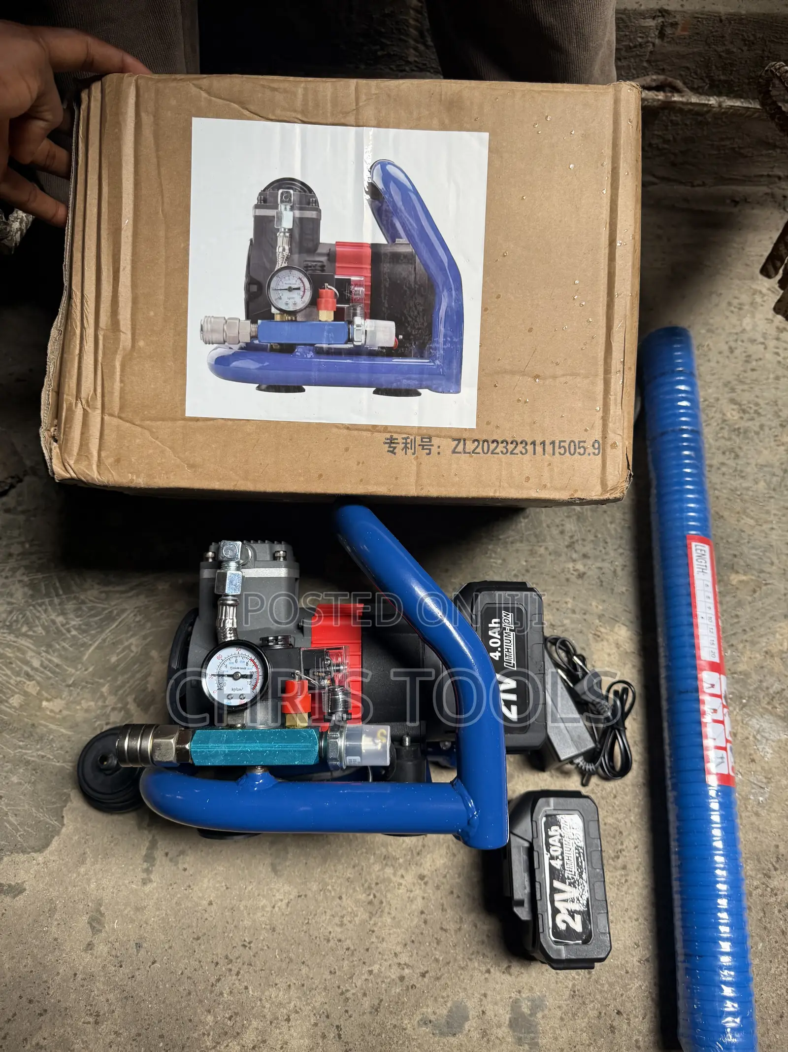 Portable Cordless Air Compressor