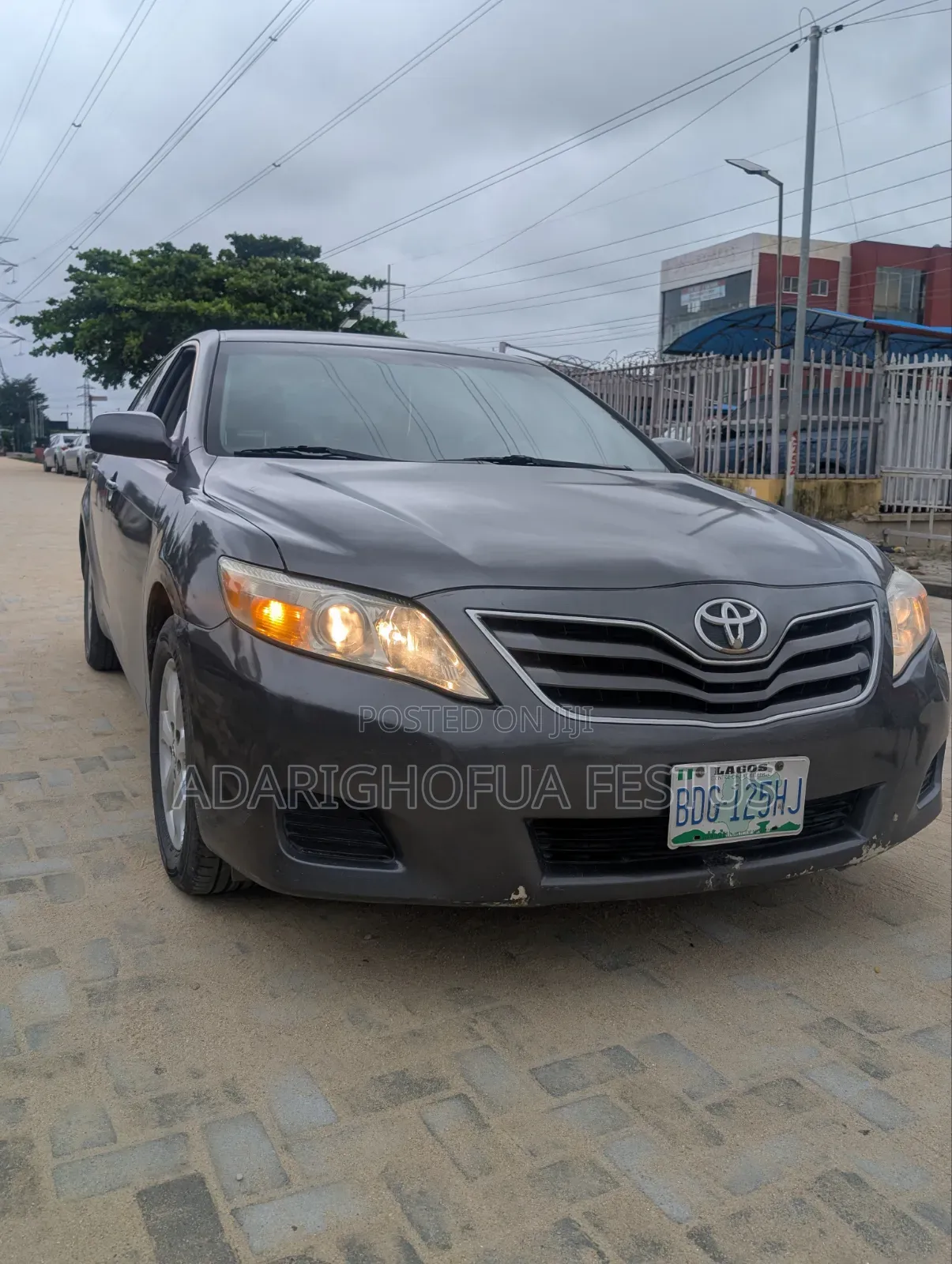 Toyota Camry 2011 Gray