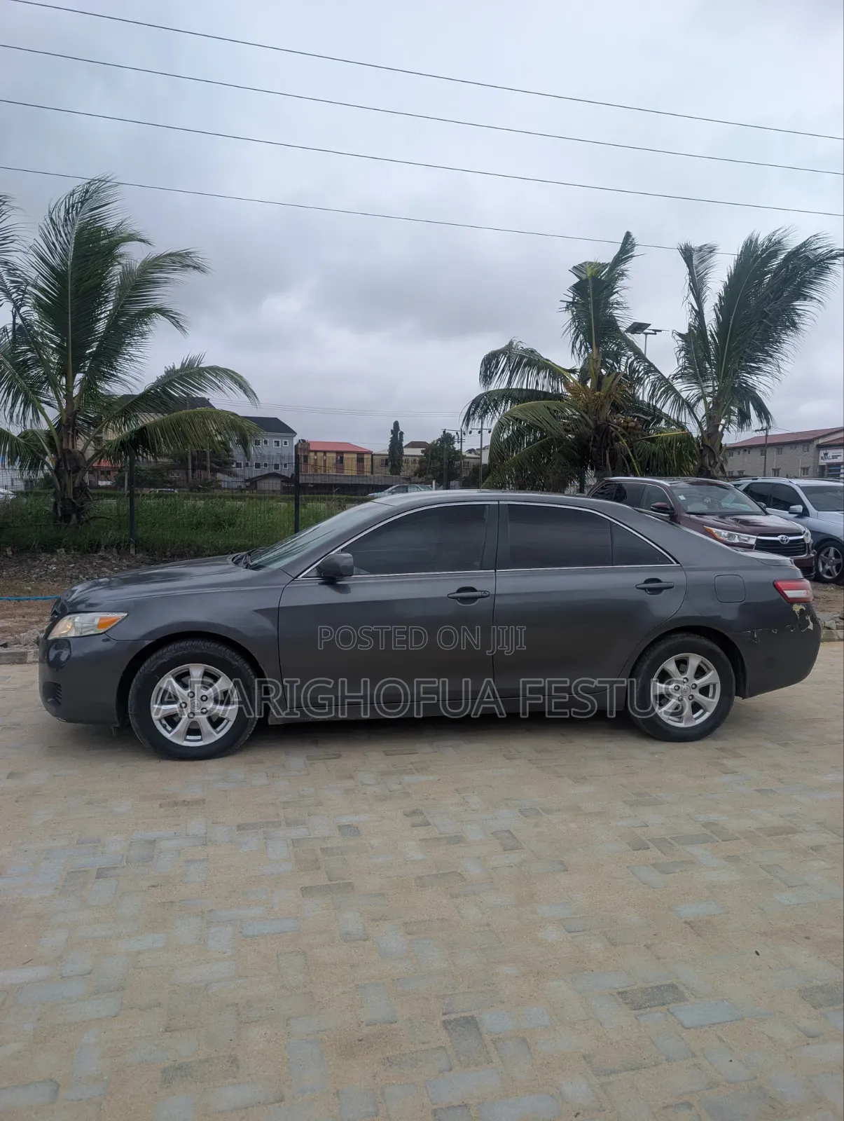Toyota Camry 2011 Gray