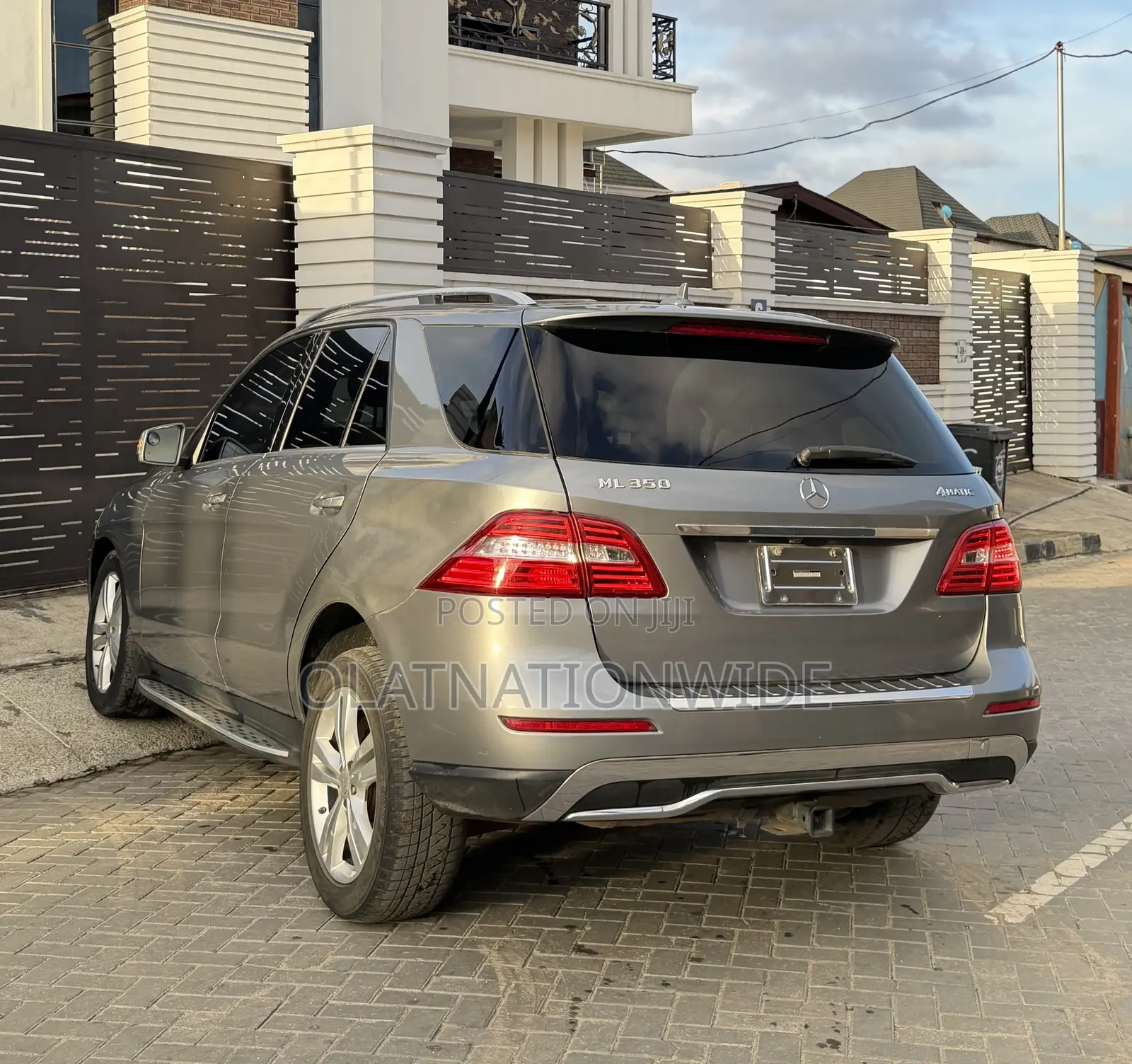 Mercedes-Benz M Class ML350 4MATIC 4dr SUV AWD (3.5L 6cyl 7A) 2014 Gray