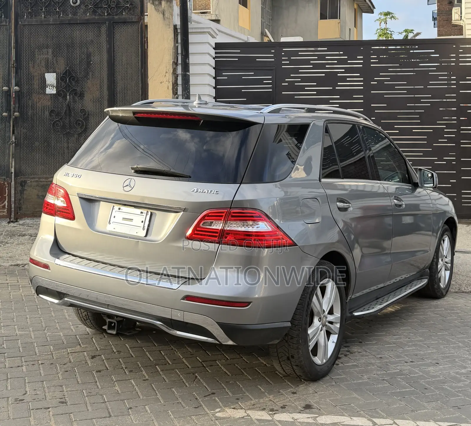 Mercedes-Benz M Class ML350 4MATIC 4dr SUV AWD (3.5L 6cyl 7A) 2014 Gray