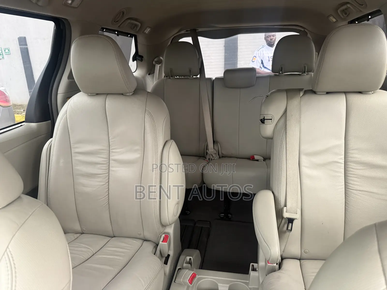 Toyota Sienna XLE 7 Passenger 2011 Gray