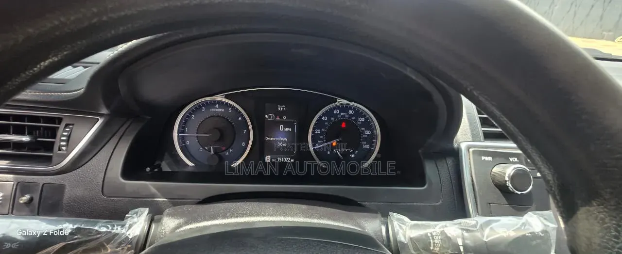 Toyota Camry LE 4dr Sedan (2.5L 4cyl 6A) 2015 Blue