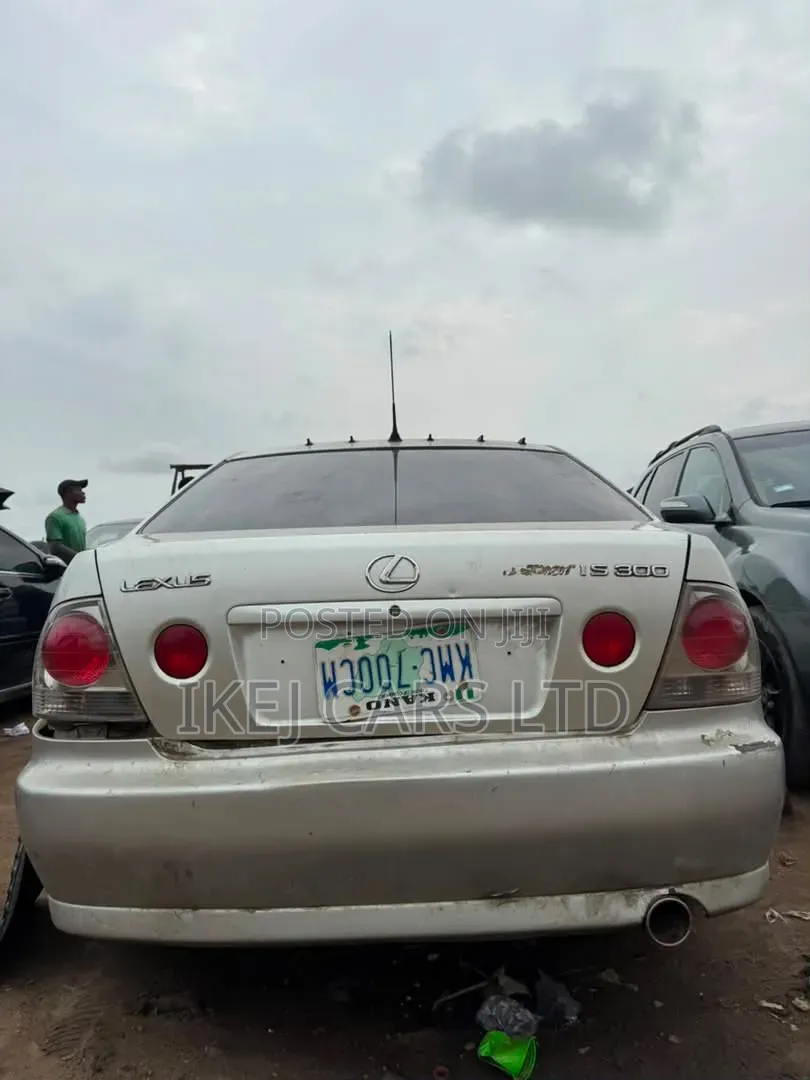 Lexus IS 2008 Silver