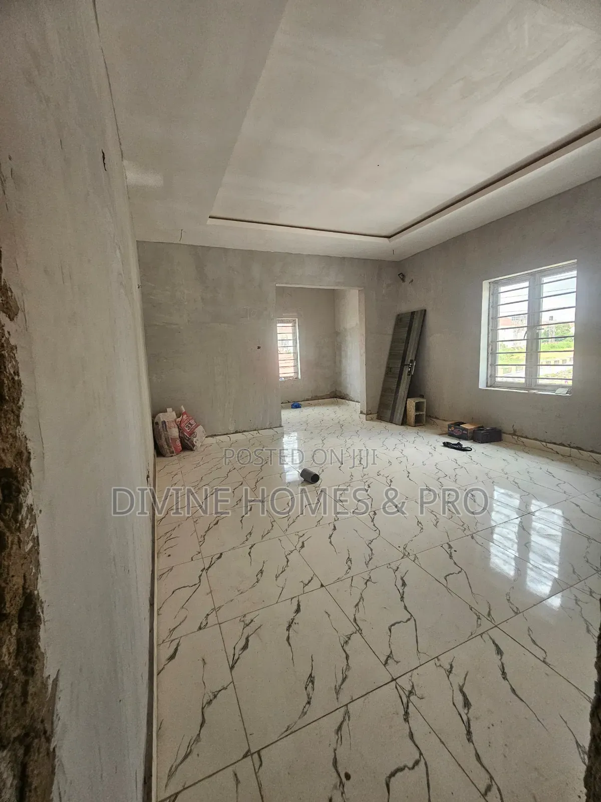 4bdrm Duplex in Aviation Estate, Kiami for sale