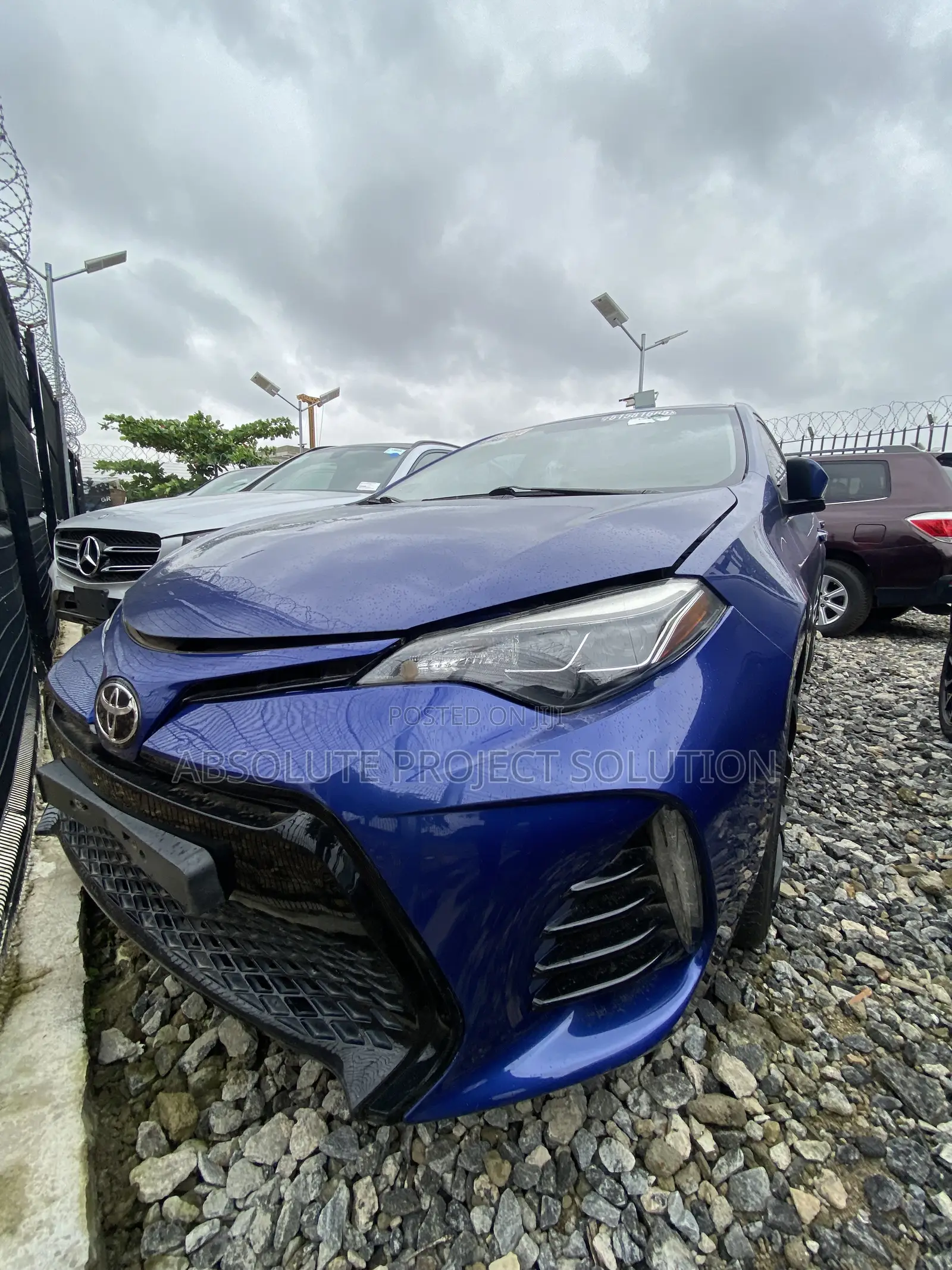 Toyota Corolla S Premium 4dr Sedan (1.8L 4cyl CVT) 2014 Blue
