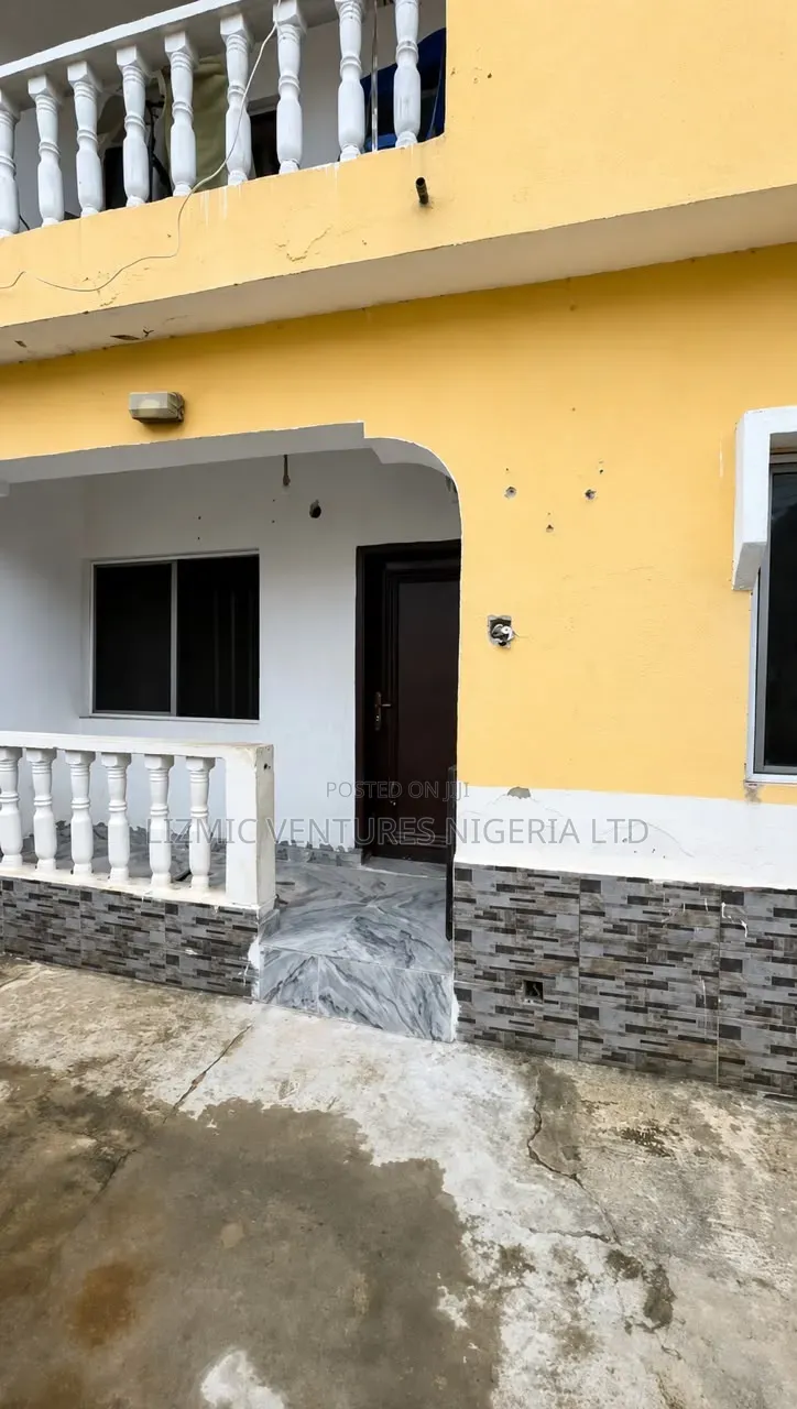 3bdrm Apartment in Hotel, Isheri / Egbe Idimu for rent