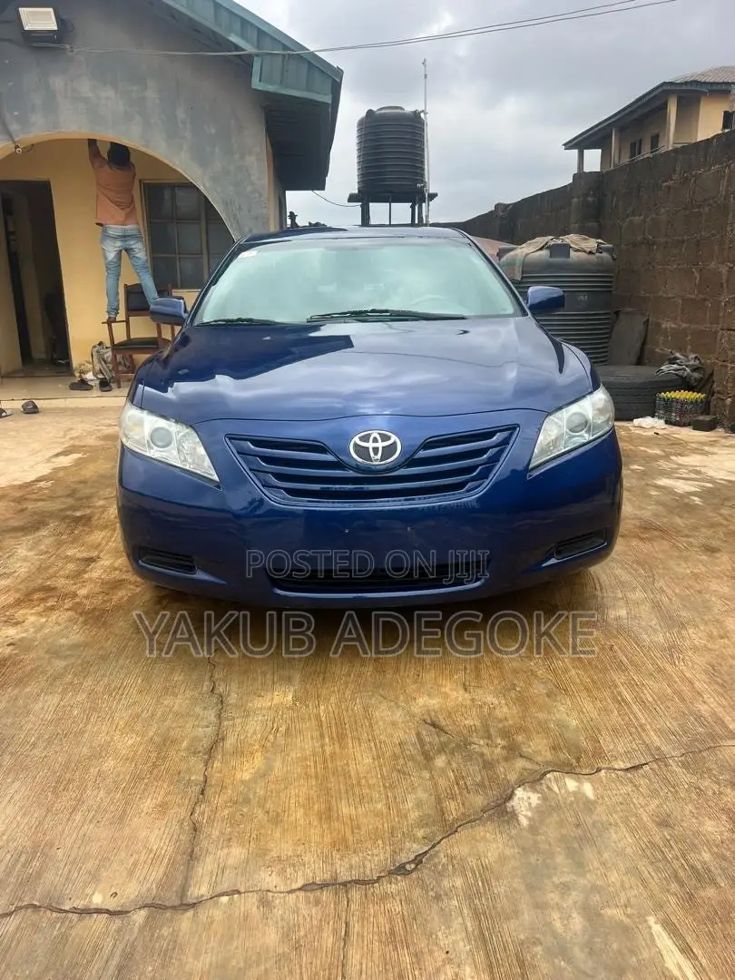 Toyota Camry 2006 Blue
