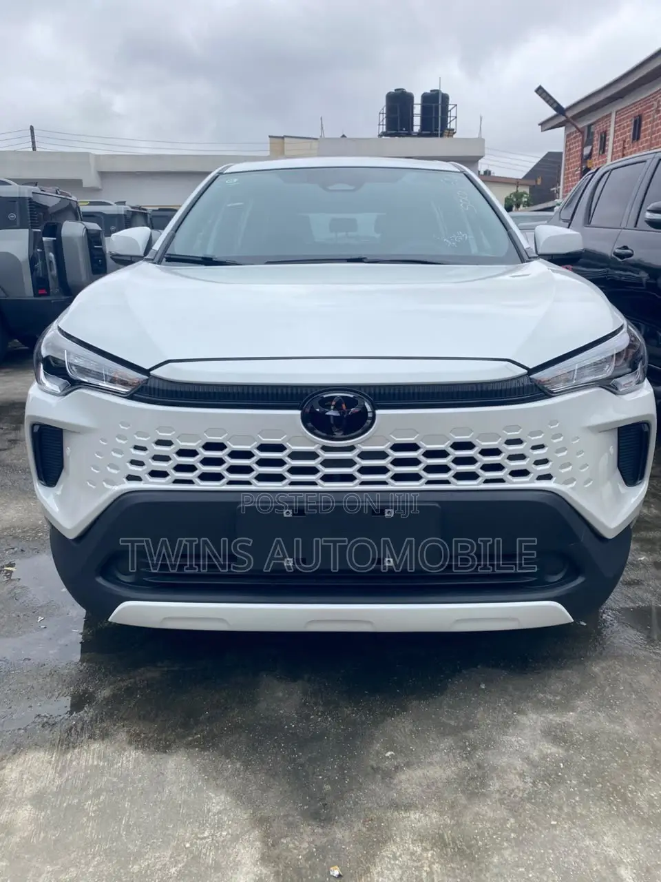 New Toyota Corolla Cross 2025 White