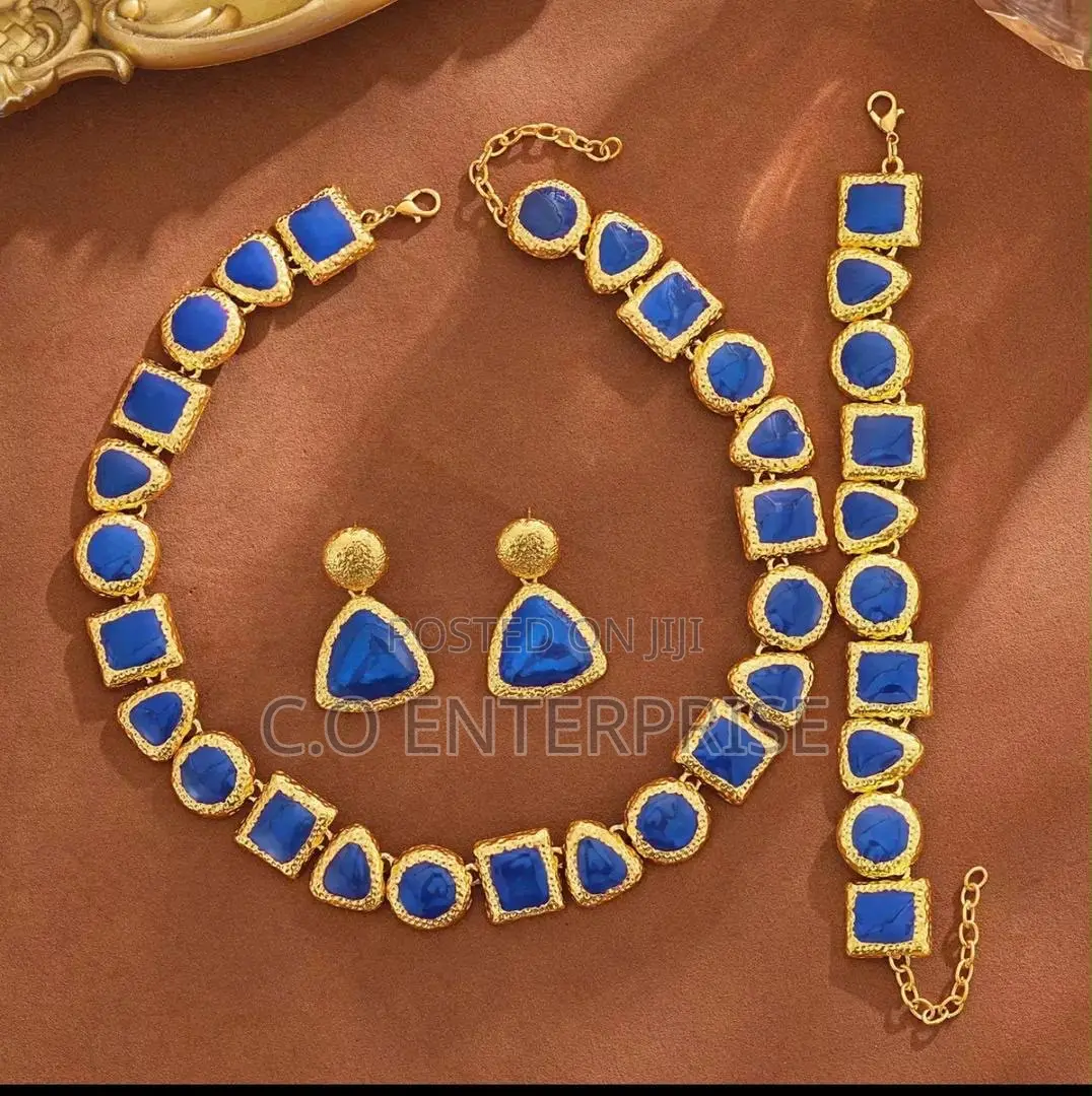 Jewelry Necklace Set